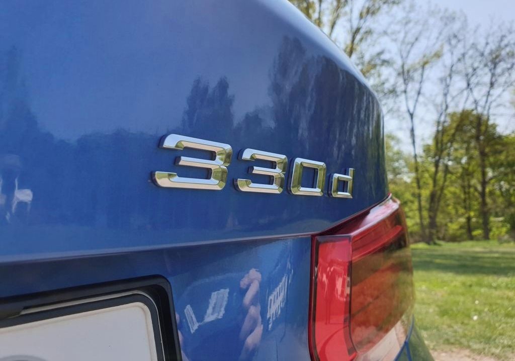 BMW Řada 3, 330d M Sport - fotka 3