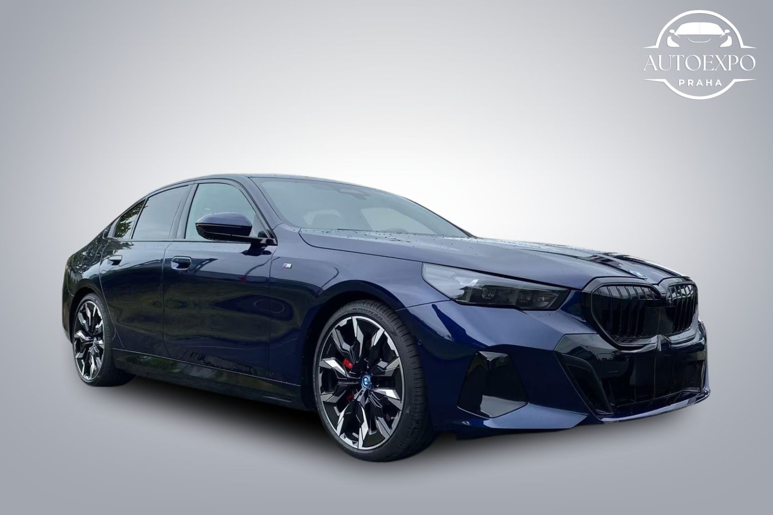 BMW Řada 5, e xDrive Limousine M-Sport - fotka 2