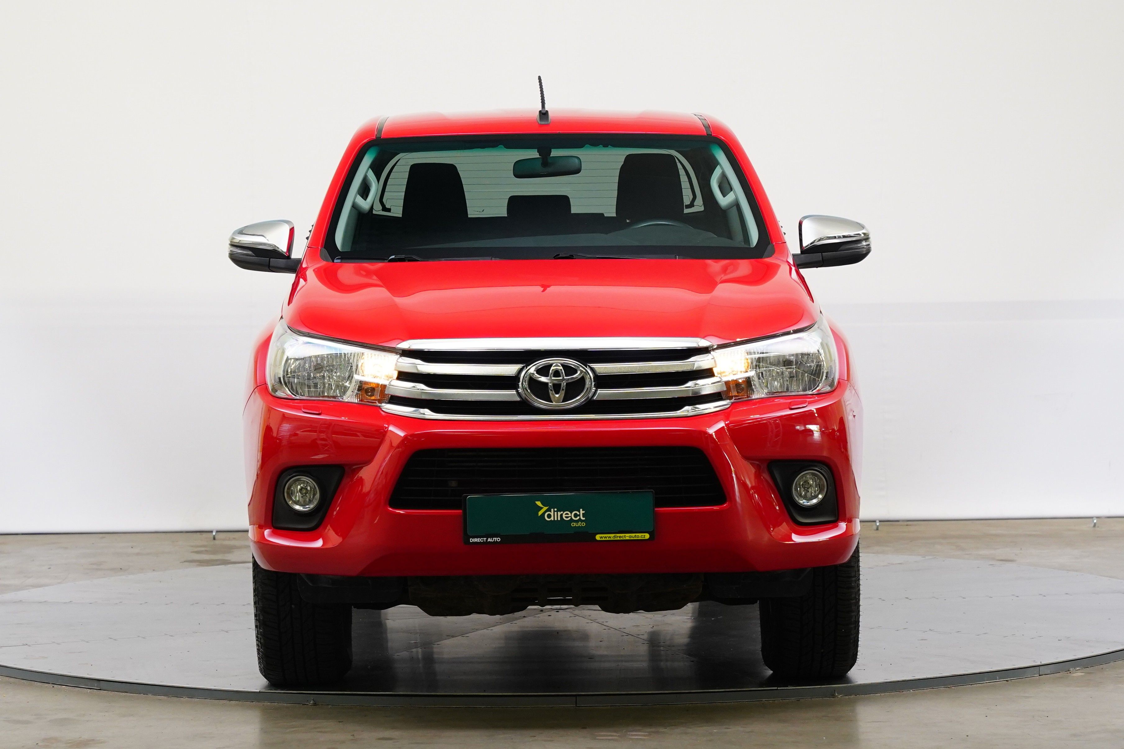 Toyota Hilux, 2.4 D-4D 110 kW 4X4 - fotka 4