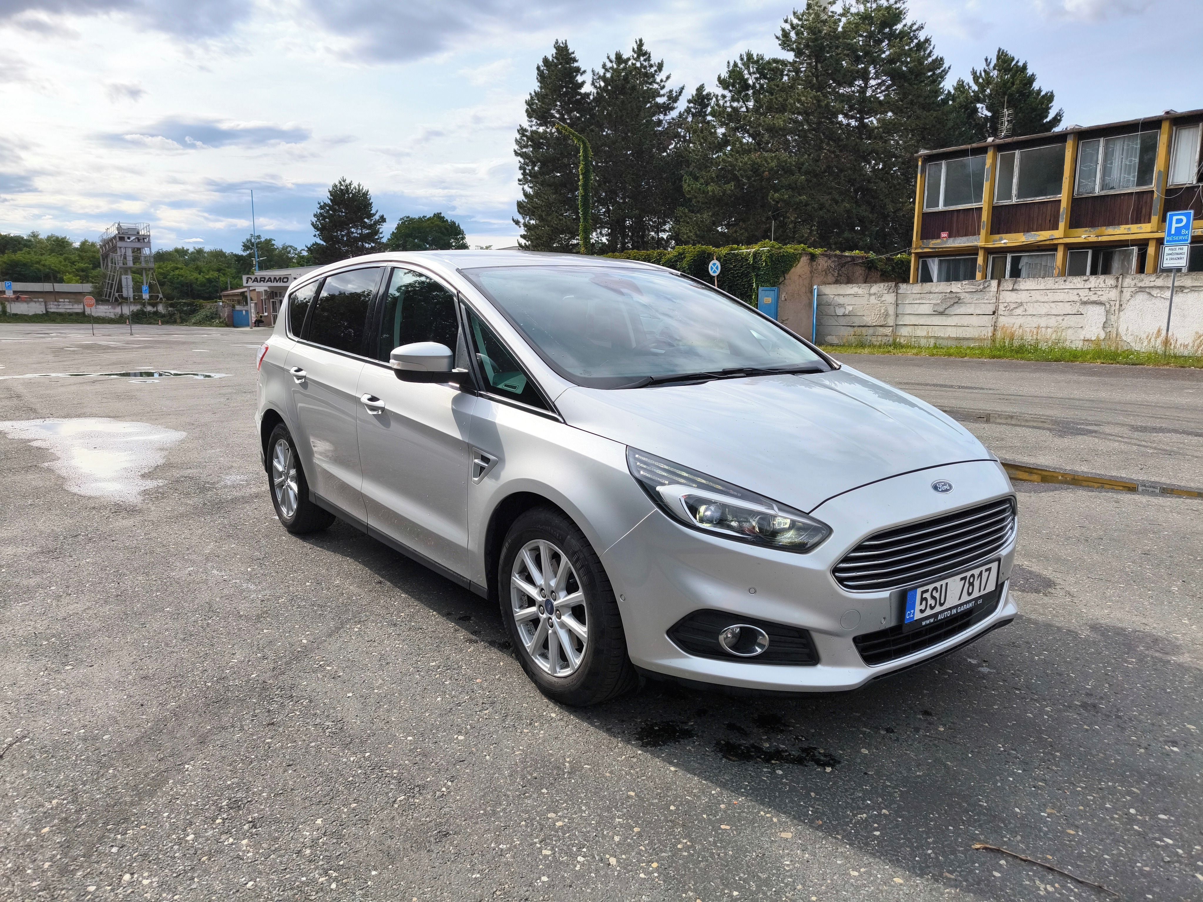 Ford S-MAX, 2.0 TDCi/110 kW Titanium - fotka 3