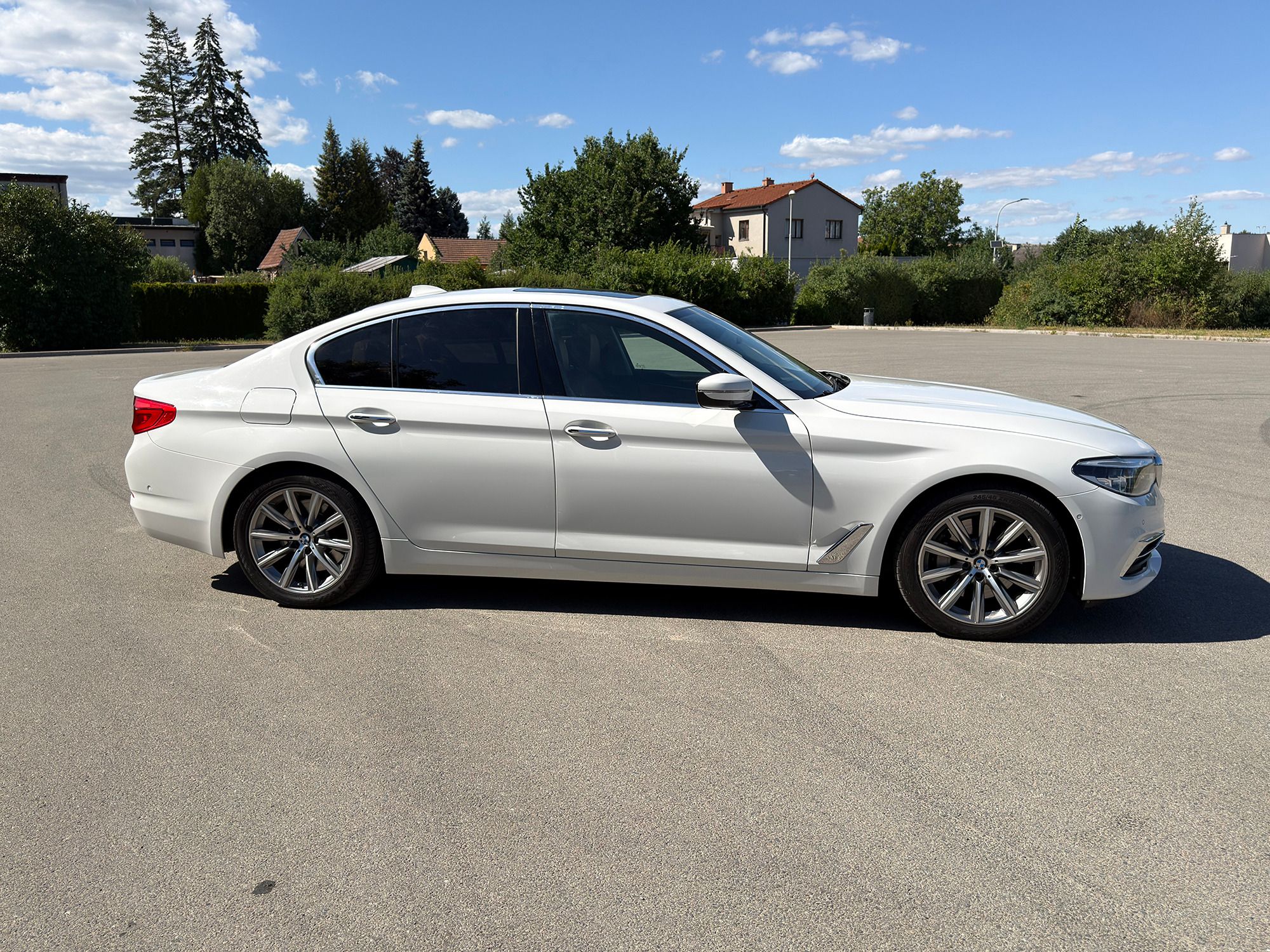 BMW Řada 5, 530d, luxury line, ventilace - fotka 3