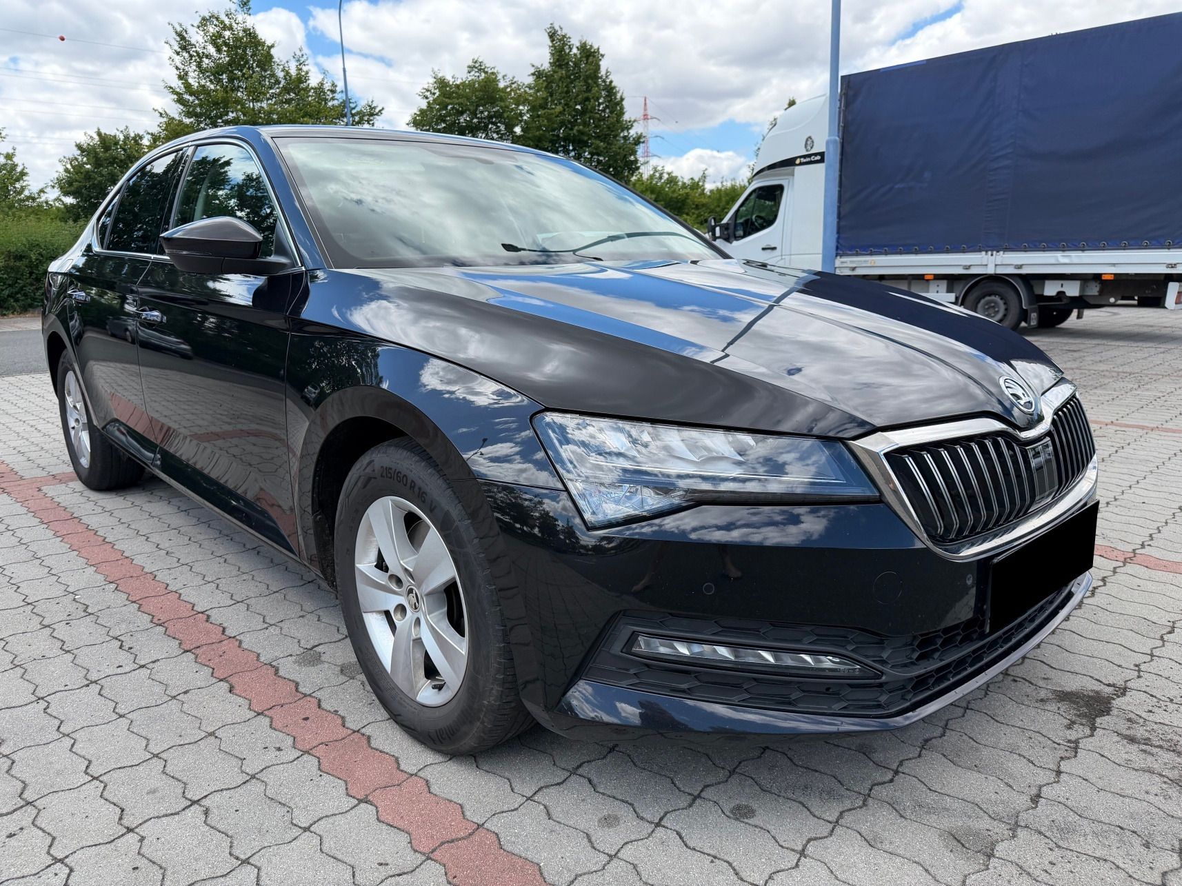 Škoda Superb, 2.0TDi 110kW, Kessy,ČR,1maj. - fotka 6