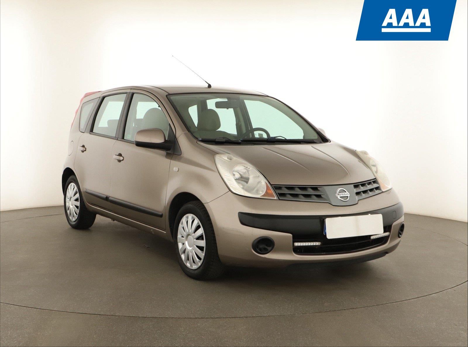 Nissan Note, 1.5 dCi, rezervace