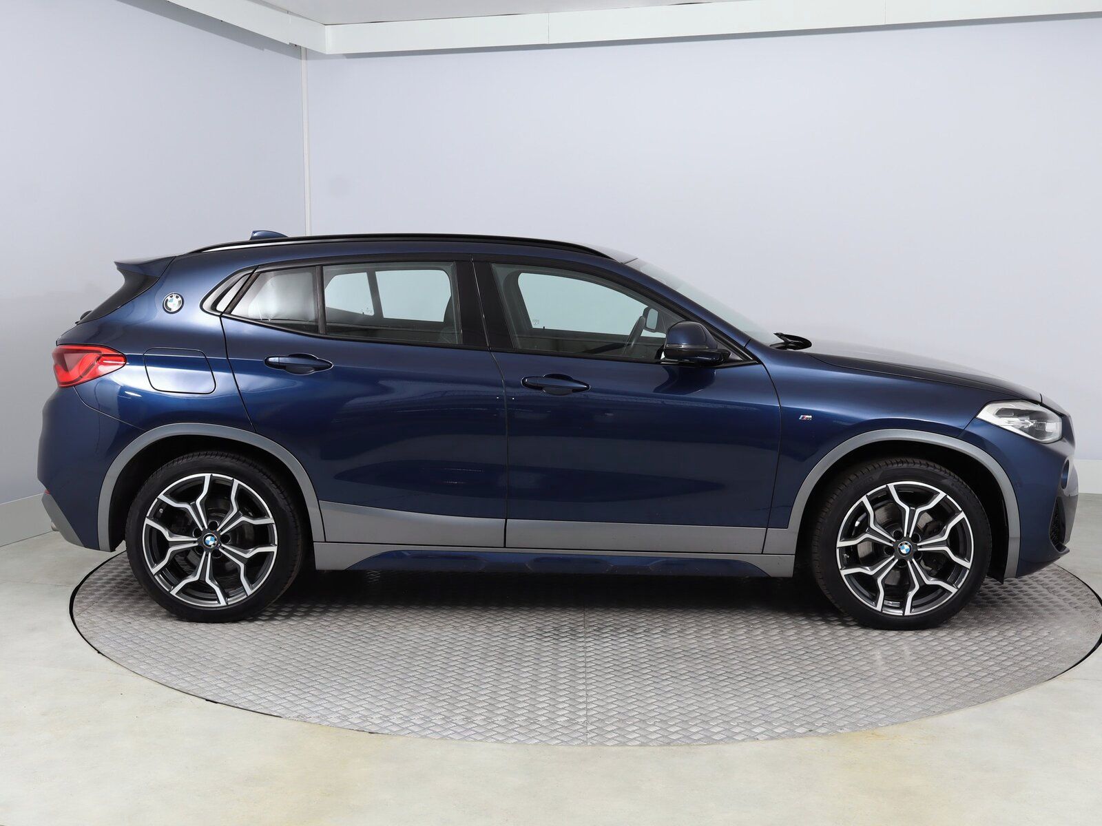 BMW X2, xDrive20d, M Paket, 4X4 - fotka 6