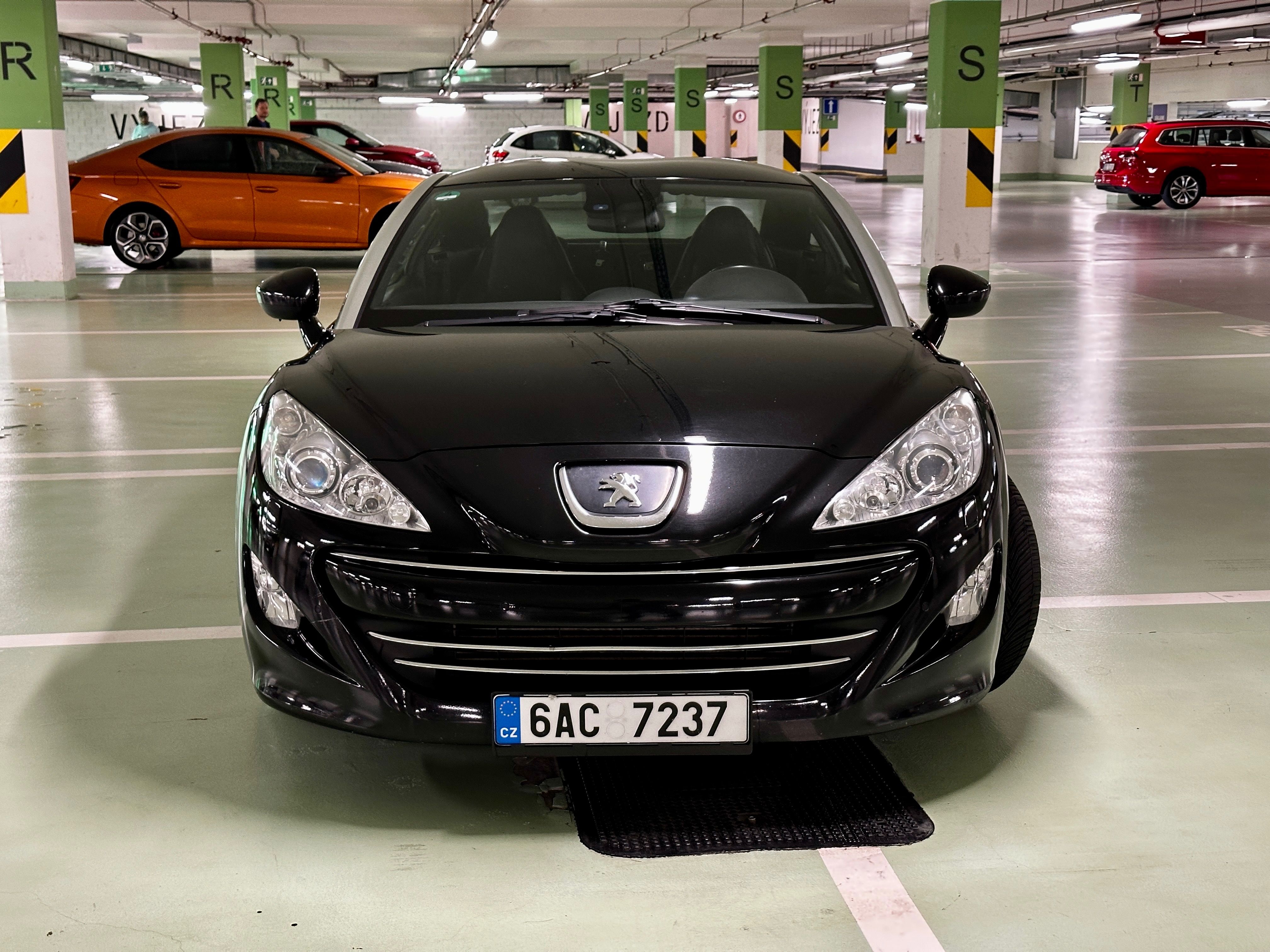 Peugeot RCZ, 1.6 200hp - fotka 3
