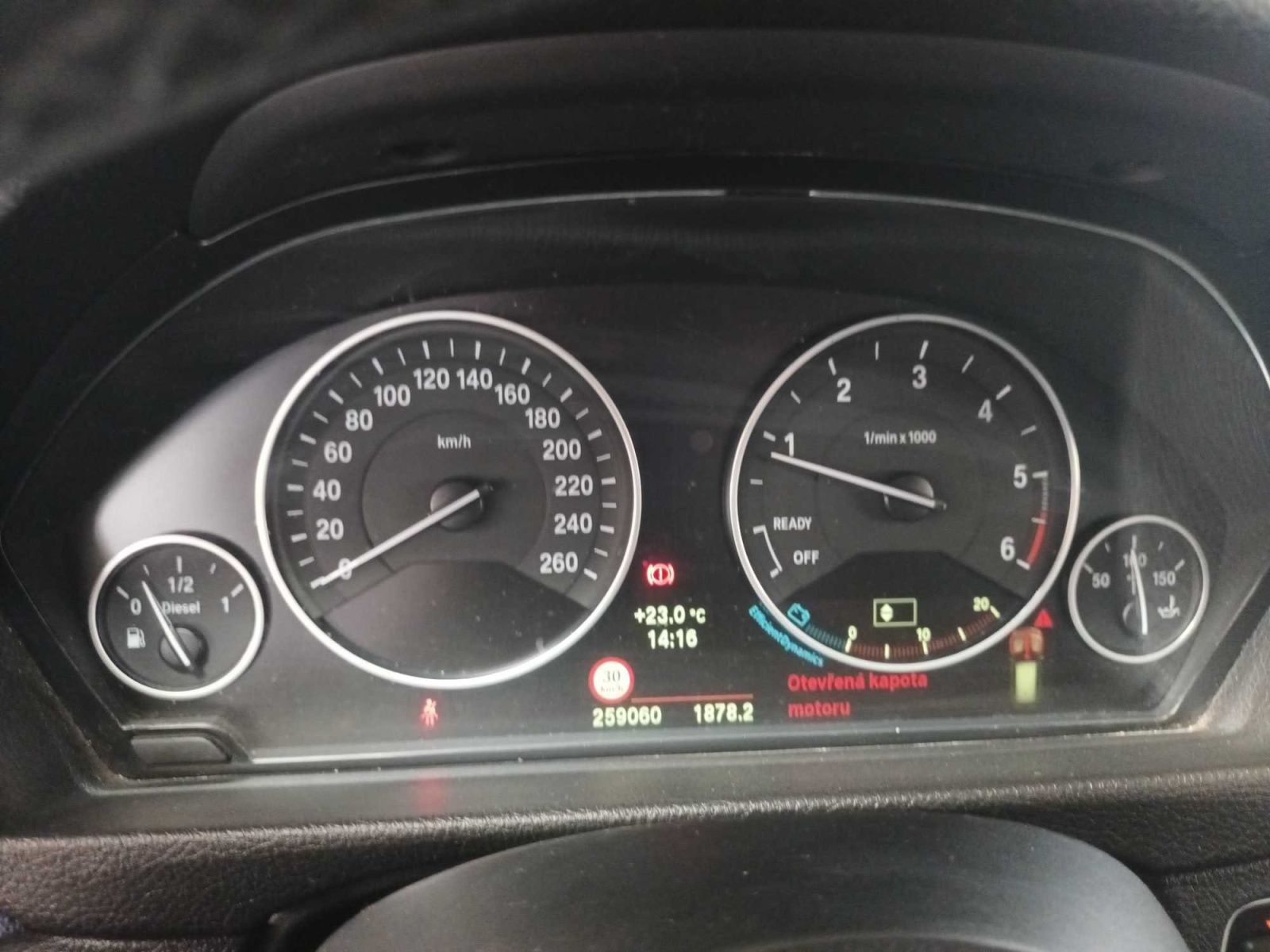 BMW Řada 3, 320 d xDrive, 4X4, Navi - fotka 3