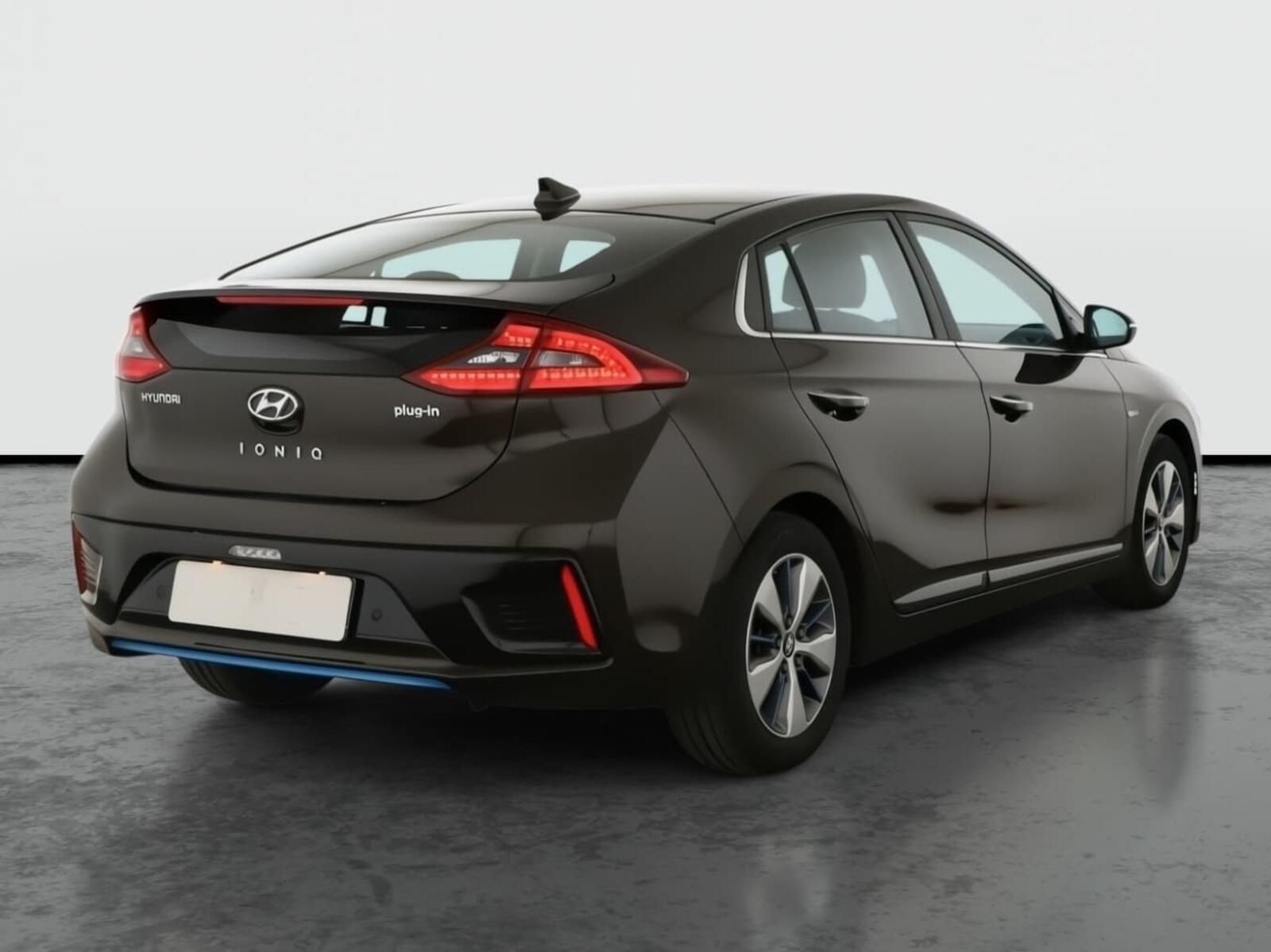Hyundai Ioniq, Plug-in-Hybrid, Automat - fotka 5