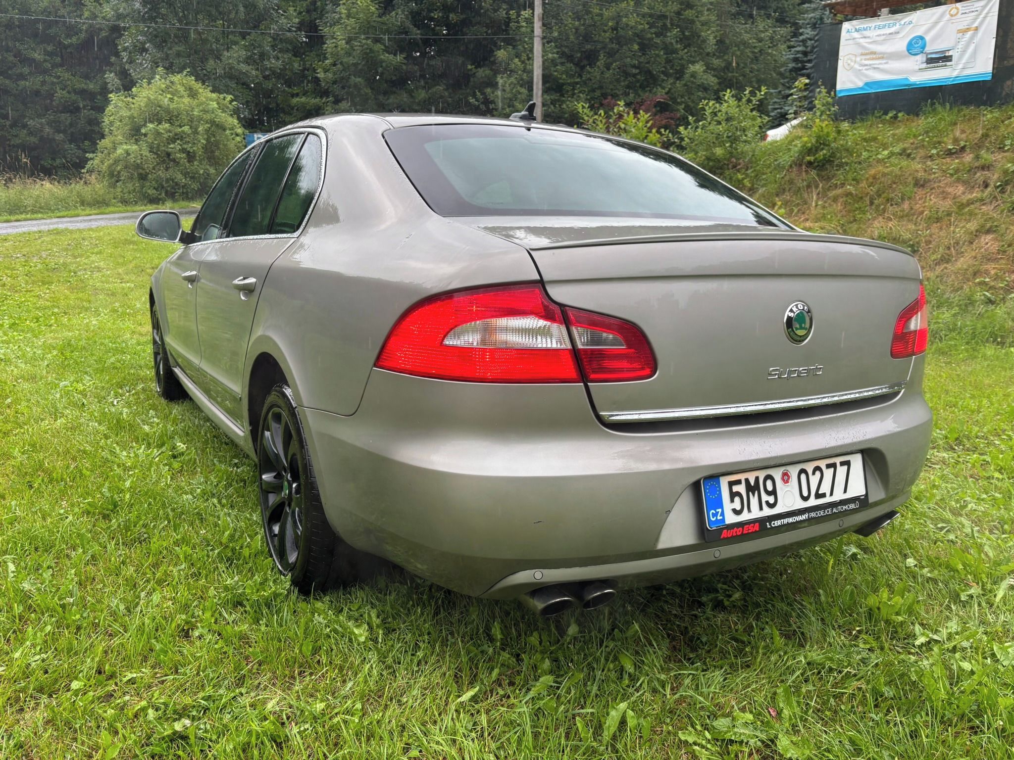 Škoda Superb, 3.6FSI  4x4 DSG - fotka 3