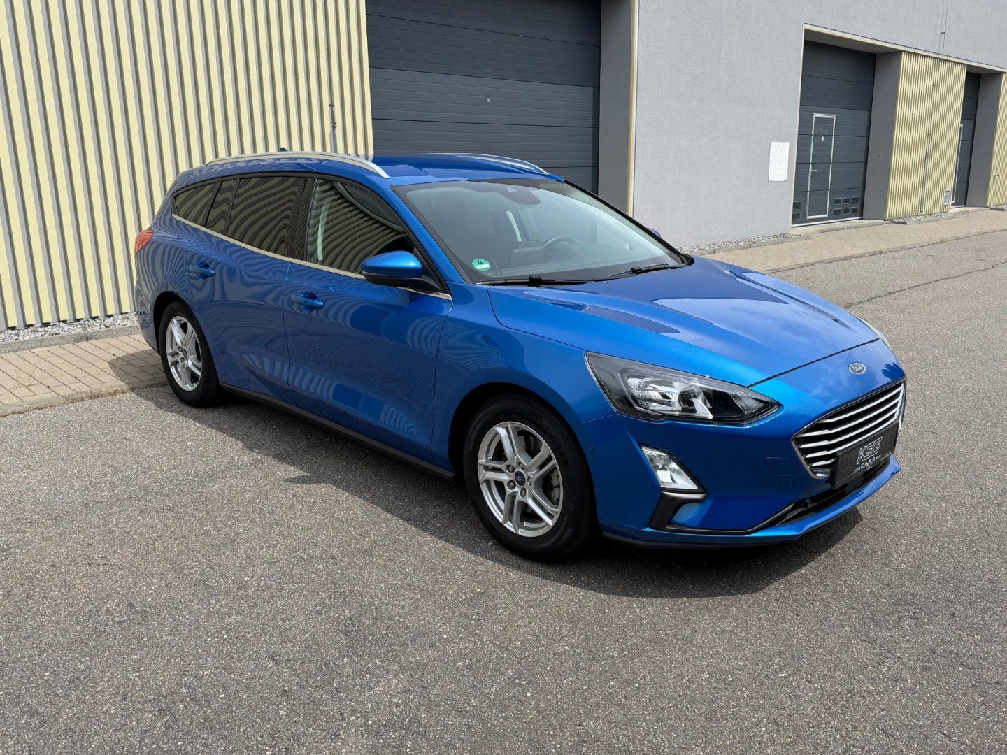 Ford Focus, Com. 1.5TDCi 88kW 1. maj. Tažn - fotka 4