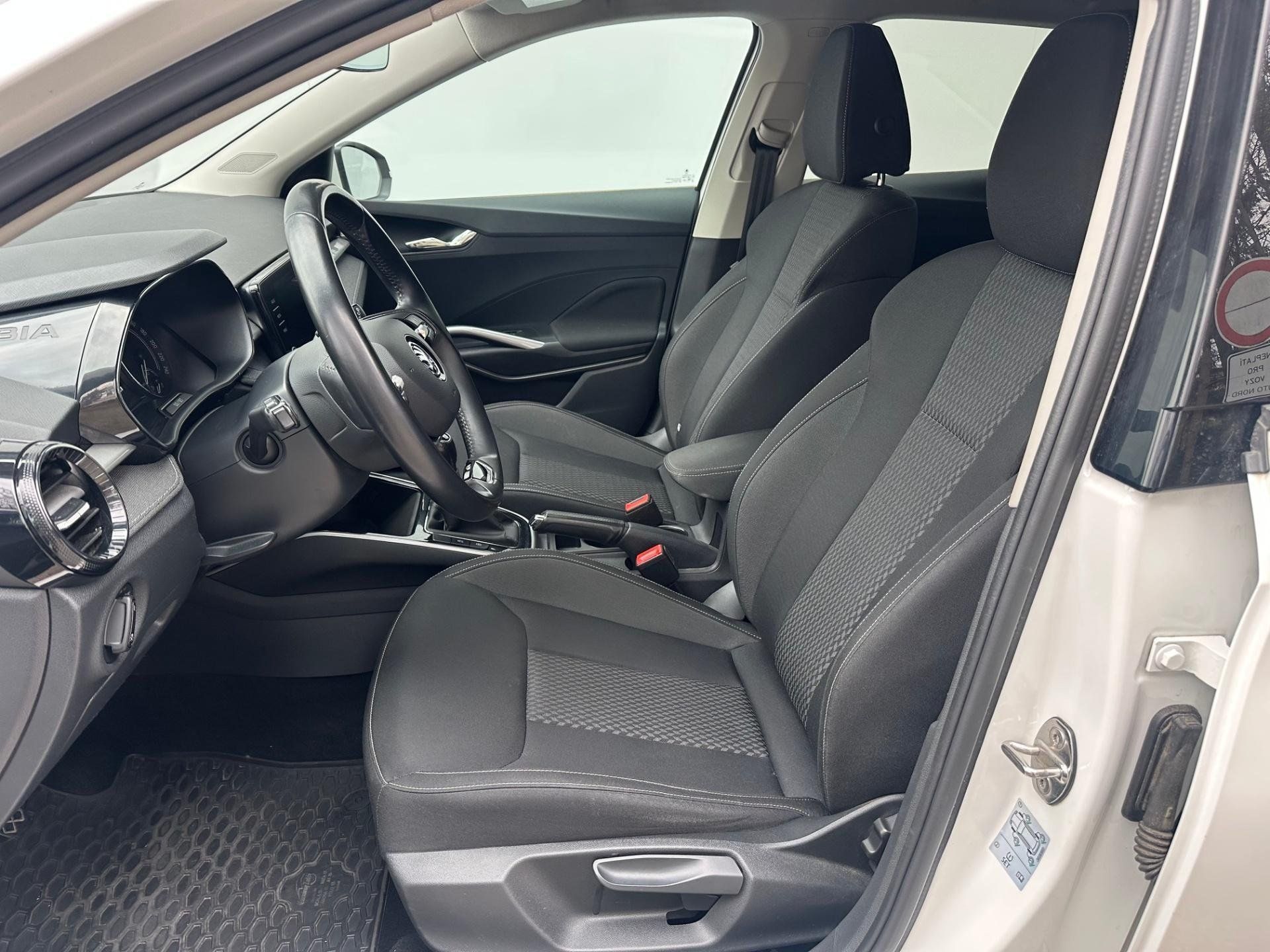 Škoda Fabia, Fabia 1.0 TSI 81kW Style 6MP - fotka 6