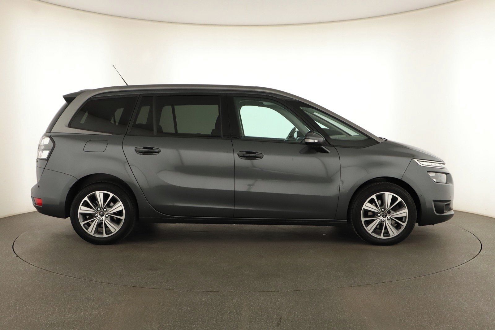 Citroën C4 Picasso, 1.6 THP, 7 míst, Navi - fotka 6