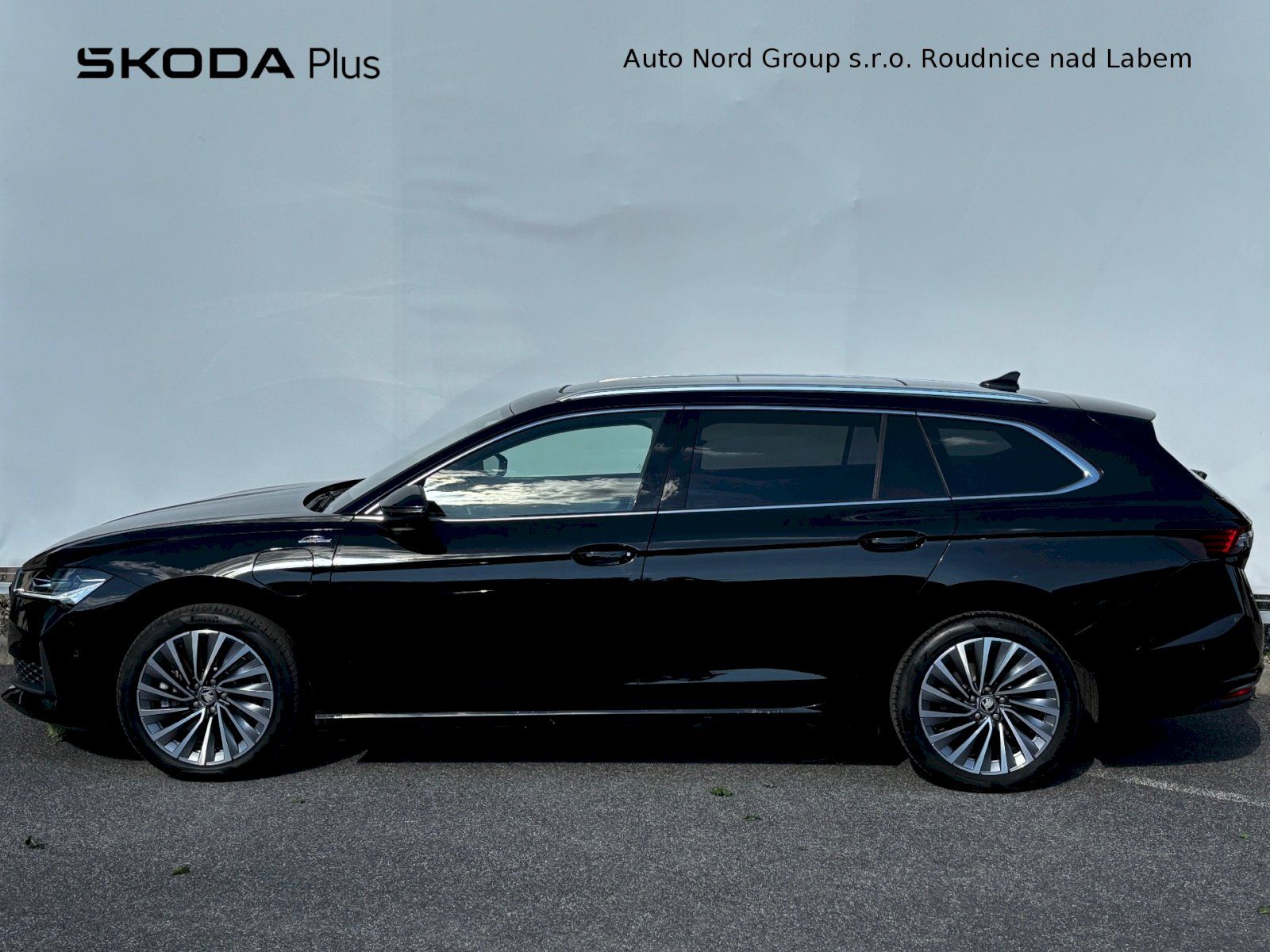 Škoda Superb, Laurin & Klement 1.5 TSI iV / - fotka 3