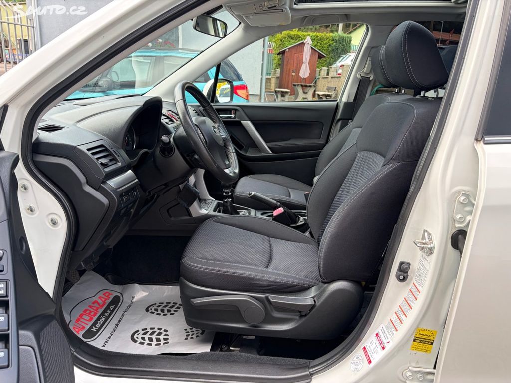 Subaru Forester, 2.0 i 110kW 4×4, TOP STAV