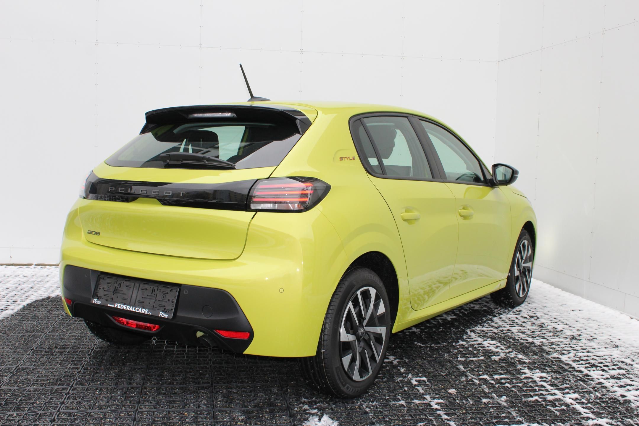 Peugeot 208, STYLE Turbo 100 MAN6 - fotka 5