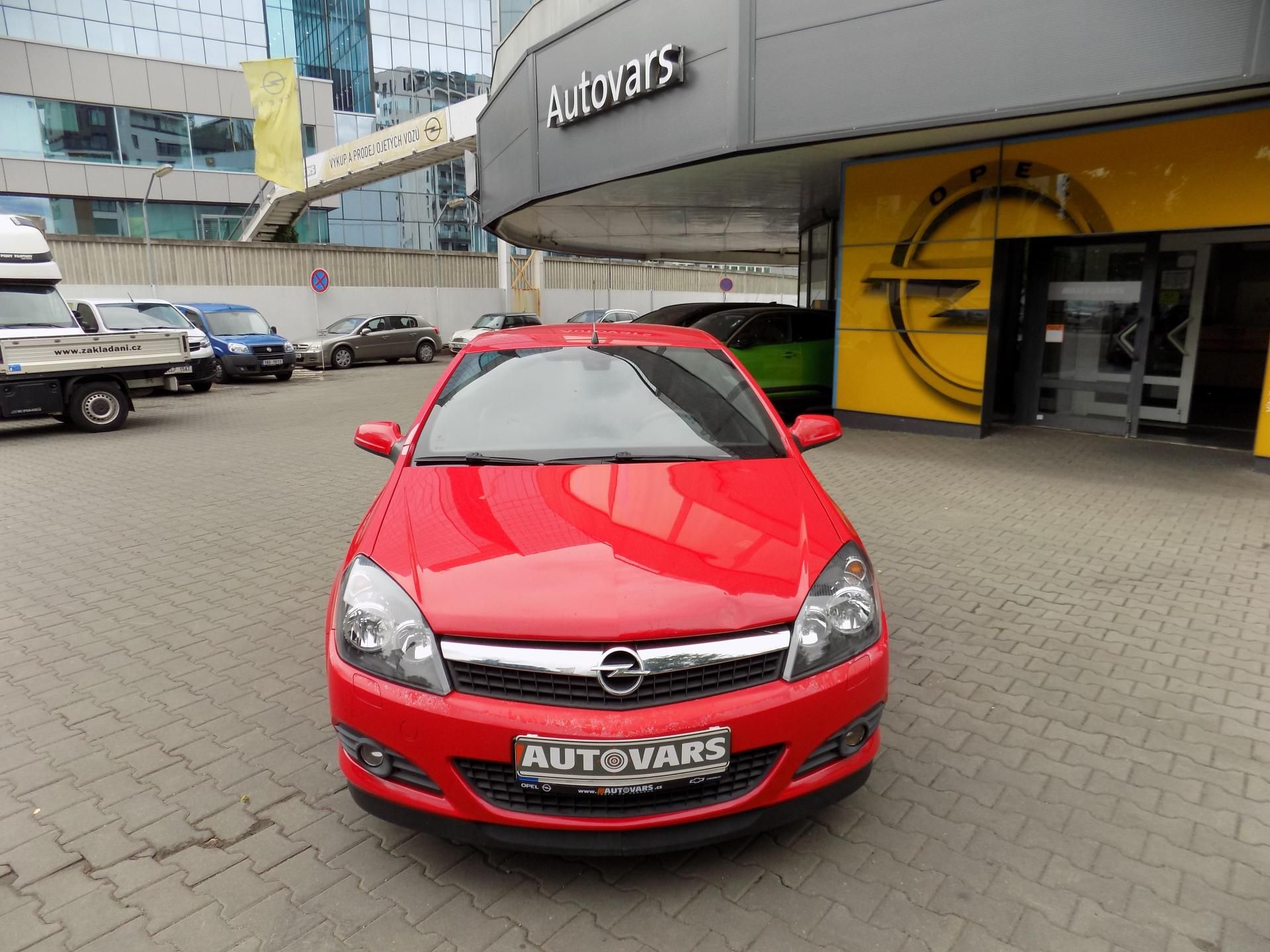 Opel Astra, 1.8 16V - fotka 2