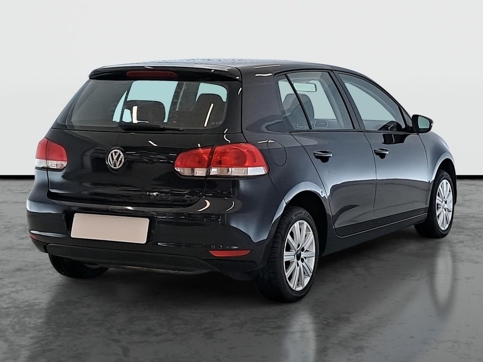 Volkswagen Golf, 1.6, Klima, Tempomat, El. okna - fotka 5
