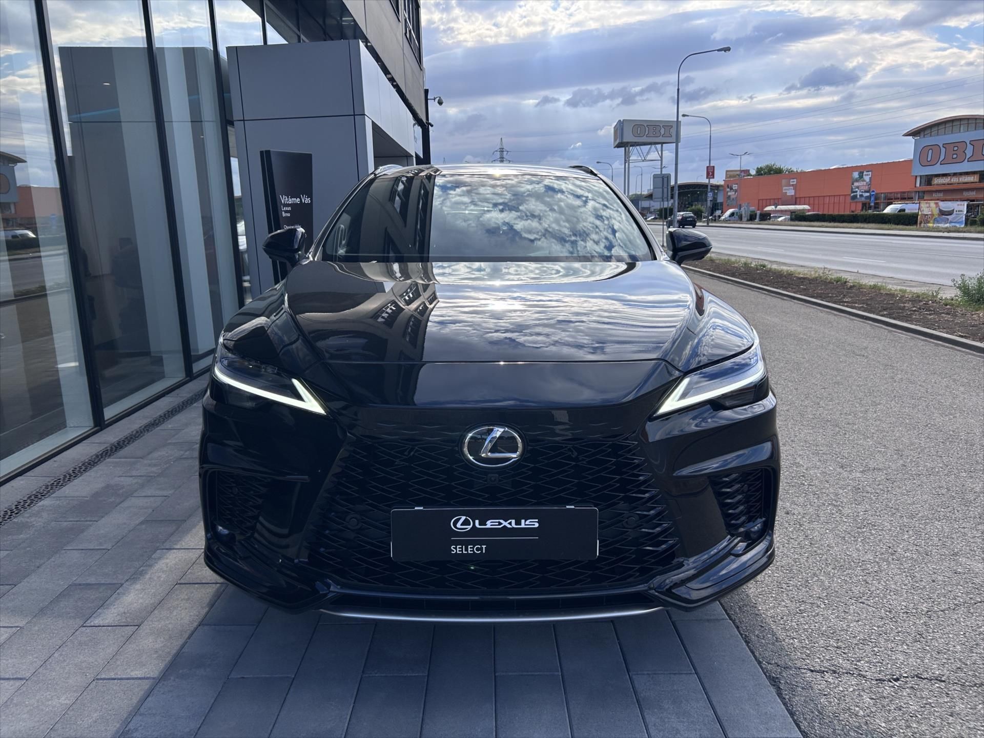 Lexus RX 500h, 2.4   F Sport - fotka 4