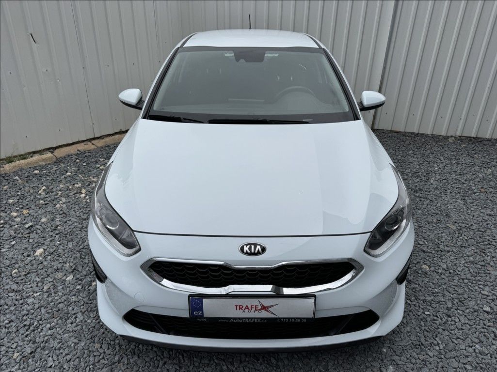 Kia Cee´d, 1,0 T-GDi FRESH DPH 1.maj. ČR - fotka 6