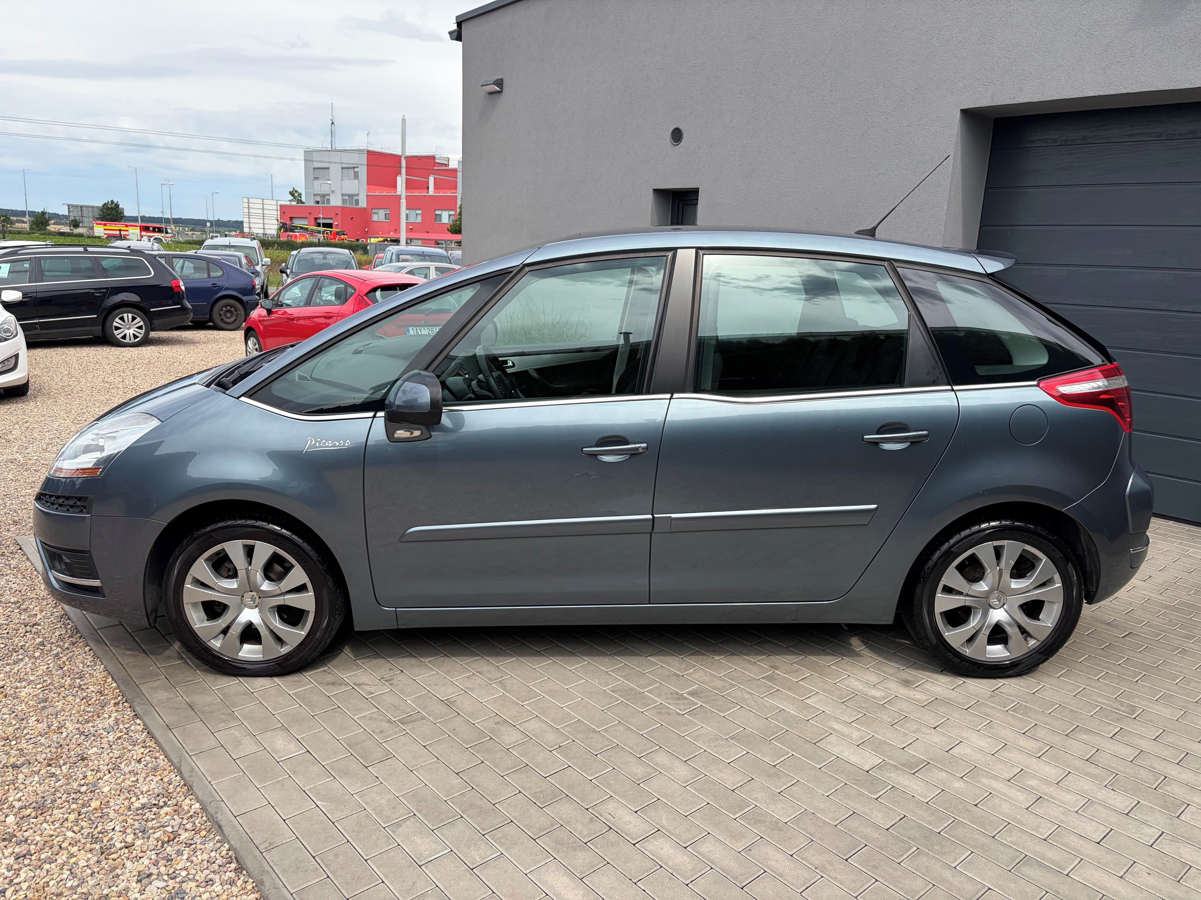 Citroën C4 Picasso, 1.6i 88KW, Výhřev, Senzory - fotka 6