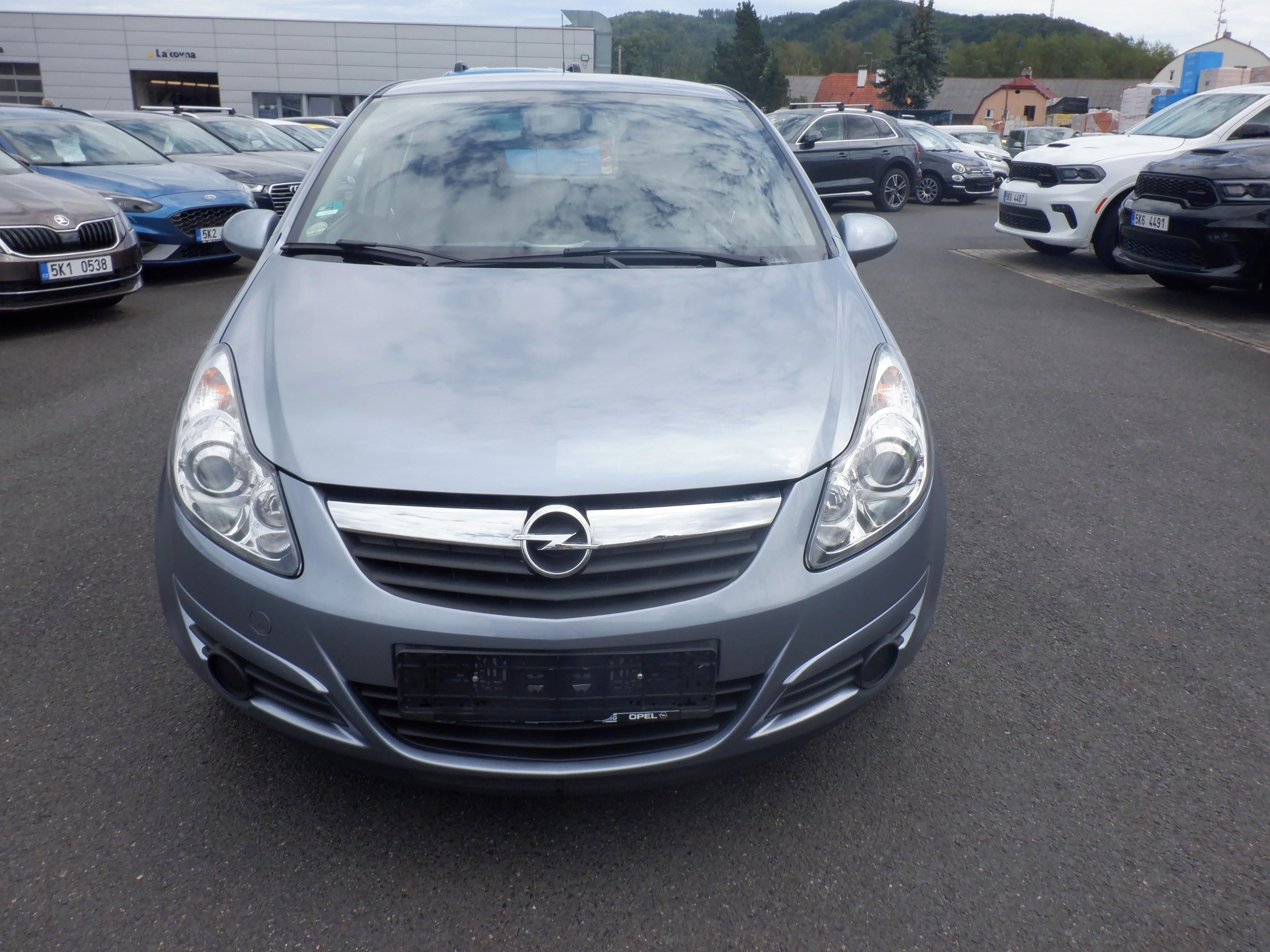 Opel Corsa, 1.4 EcoTec - fotka 2