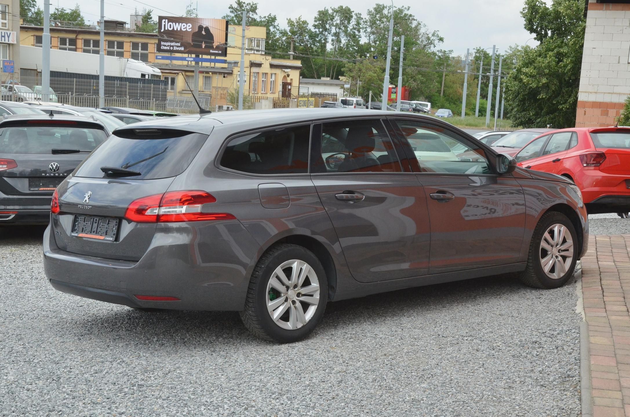 Peugeot 308, 1.5 HDi 96kW NAVI /STK 06/2028 - fotka 6