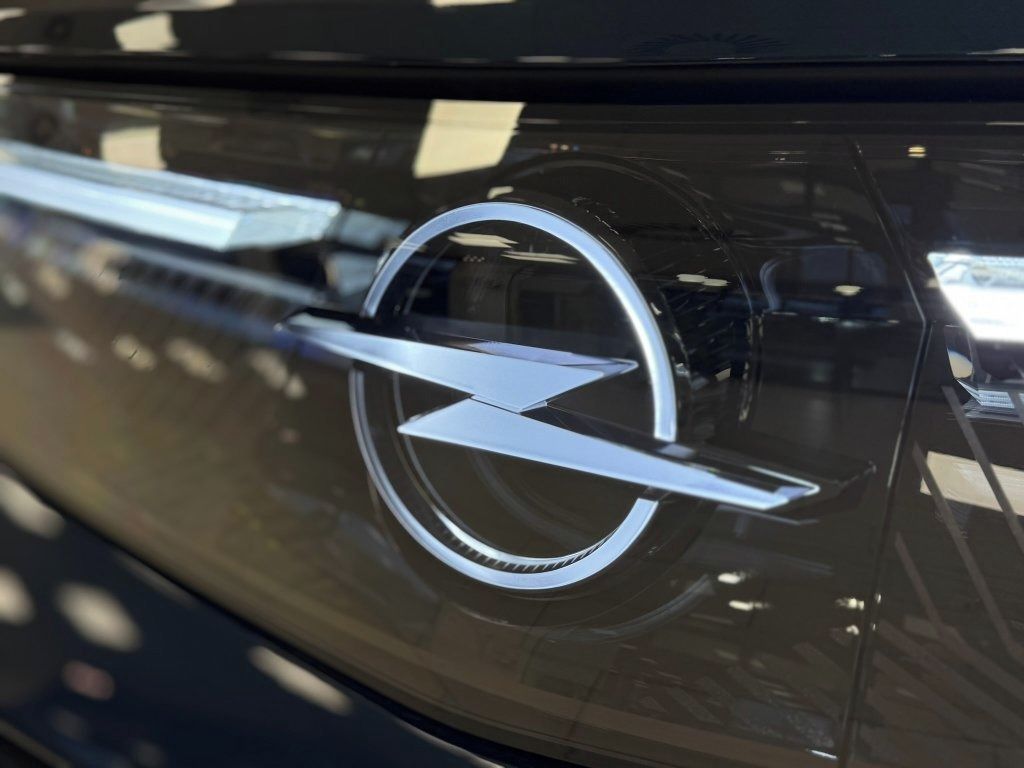 Opel Grandland, Ultimate Hybrid 107 kW!! - fotka 6