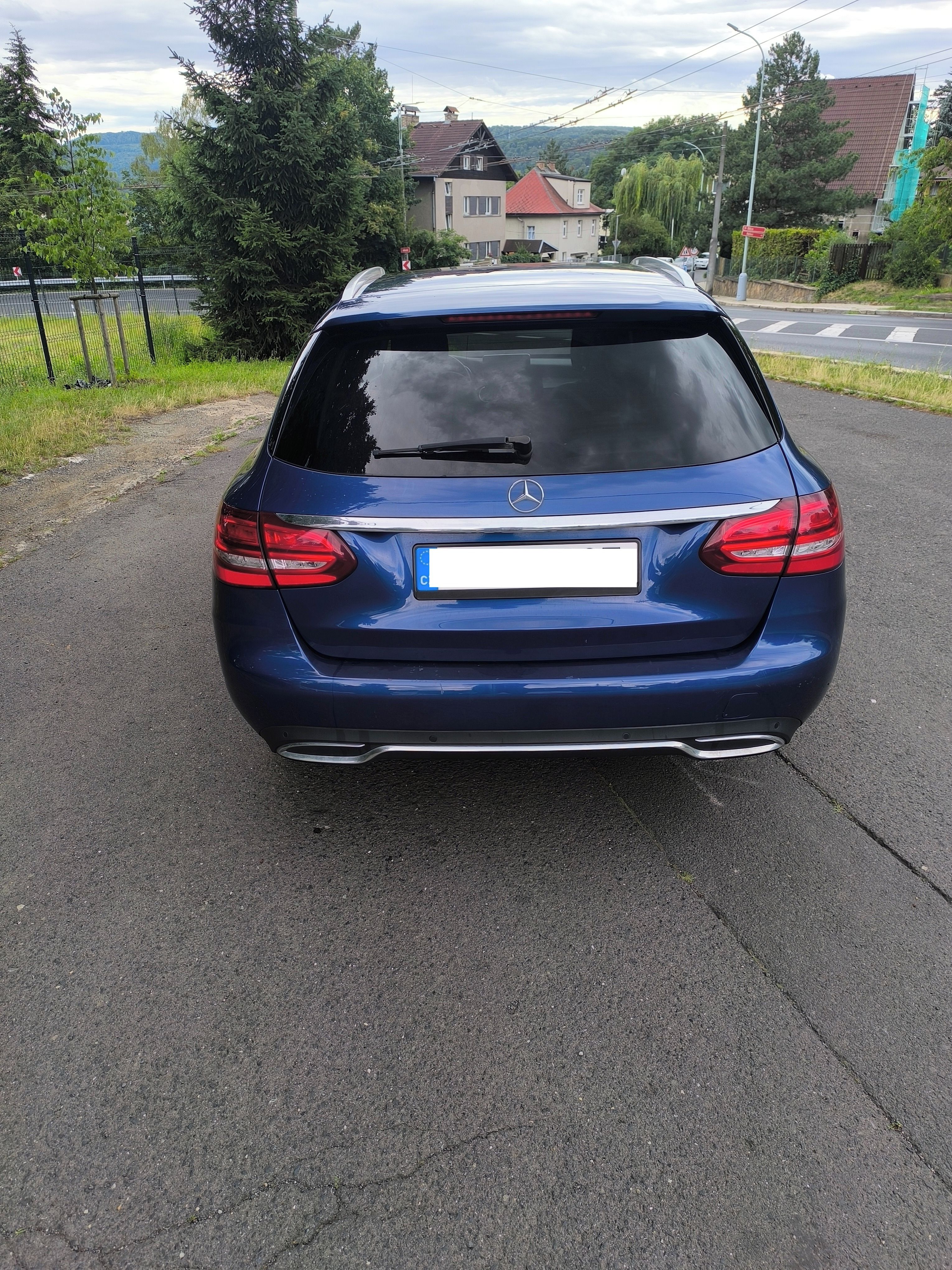 Mercedes-Benz Třídy C, C250d - fotka 3