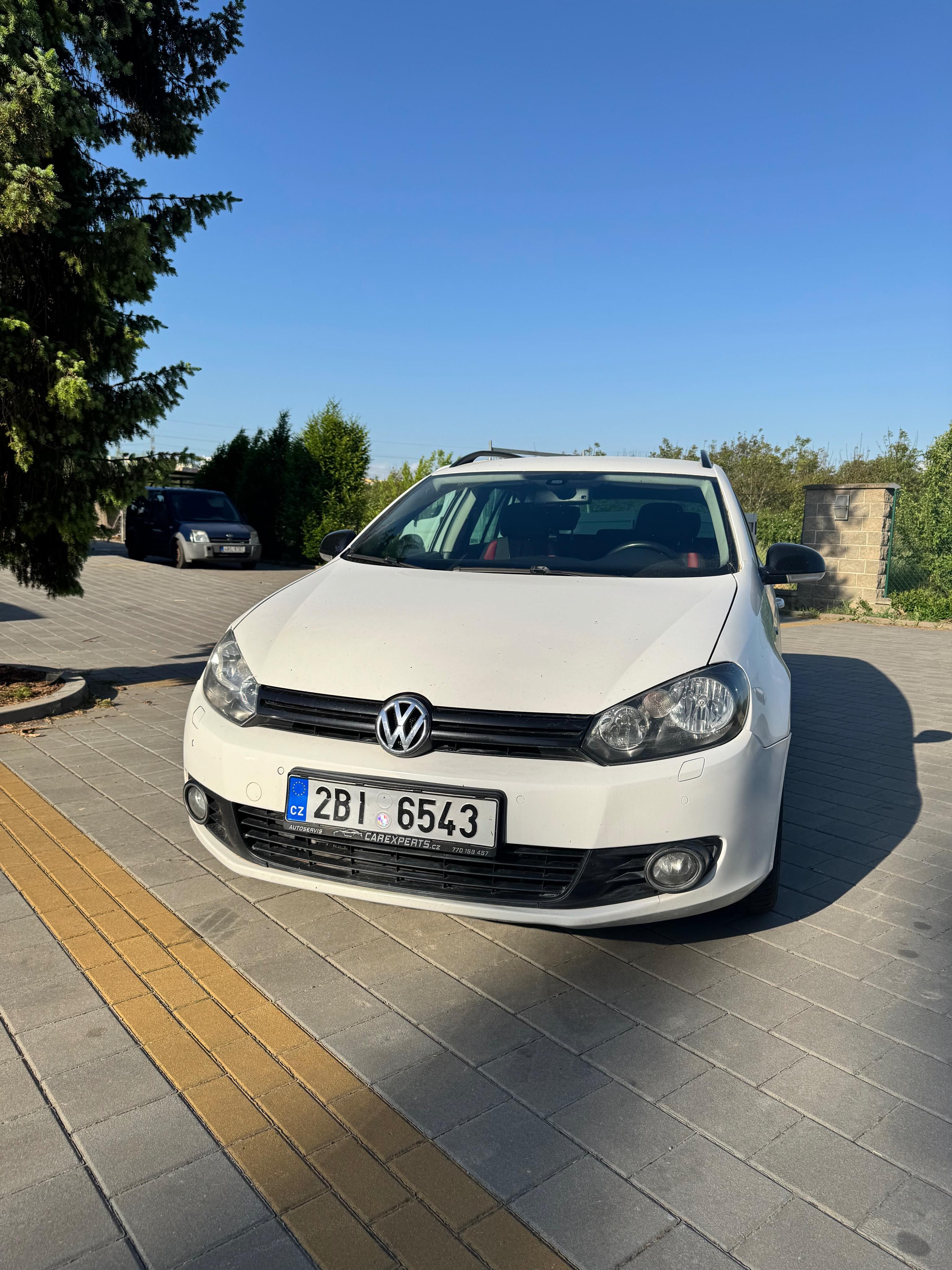 Volkswagen Golf Variant, 1.6 TDI Highline - fotka 3