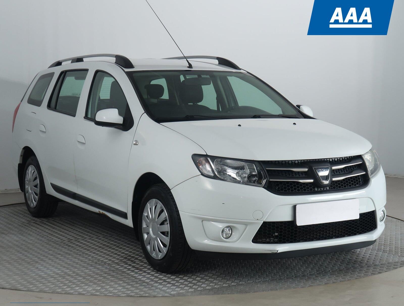Dacia Logan, 1.2 16V, po STK, Tažné