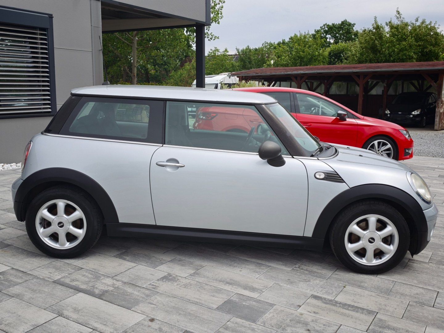 Mini Cooper, ONE 1,4i 70Kw - fotka 4