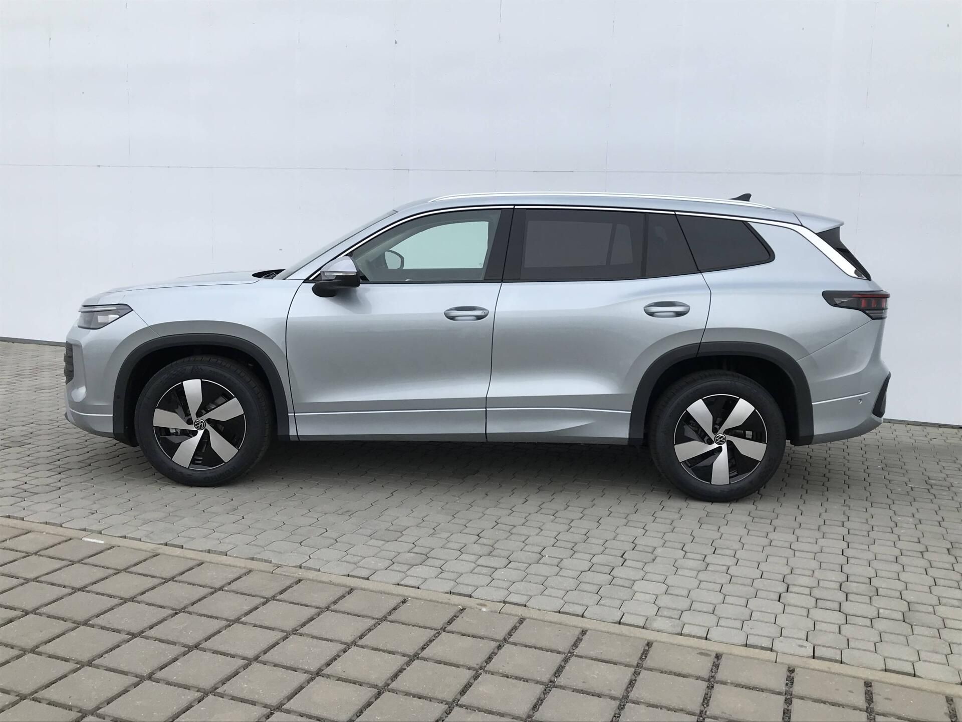 Volkswagen Tayron, People 7DSG 2,0TDi - fotka 3