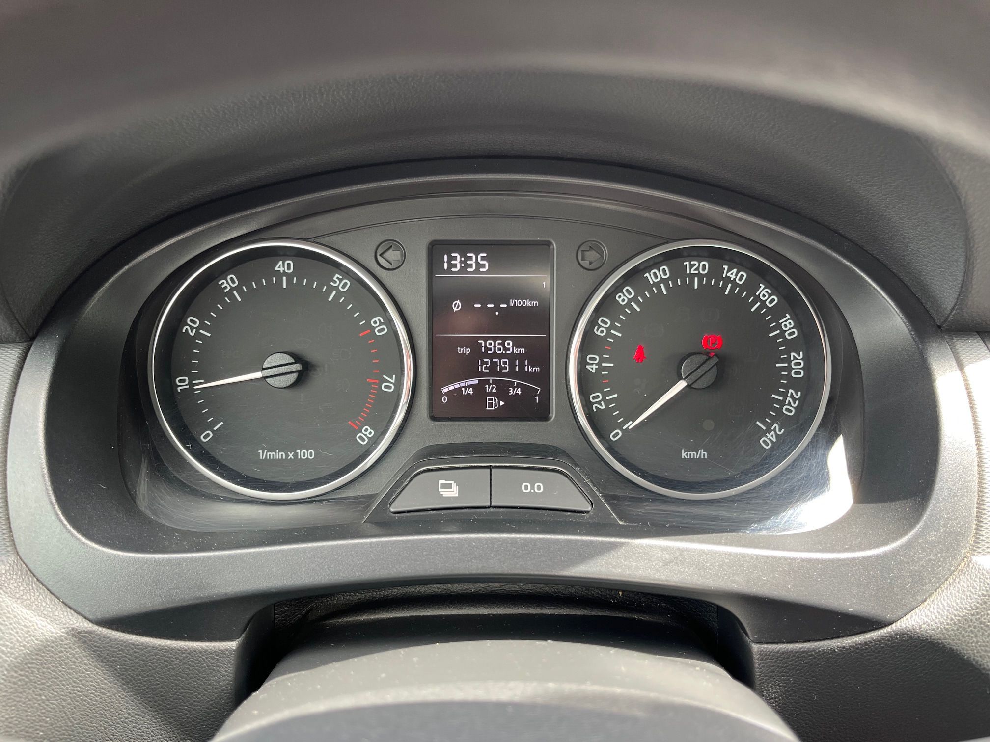 Škoda Rapid, 1,2 klima, po 1. majiteli - fotka 6