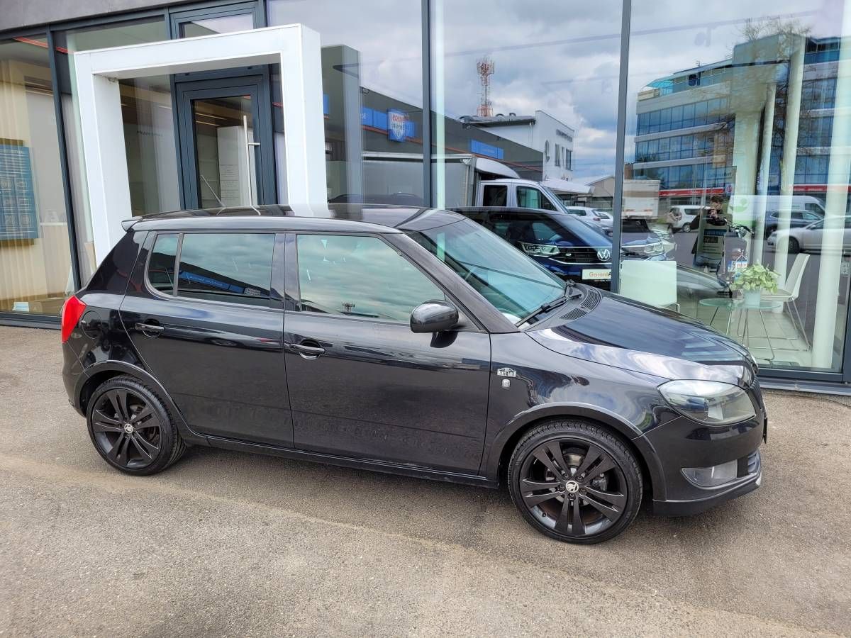 Škoda Fabia, 1.2 TSI Monte Carlo - fotka 4