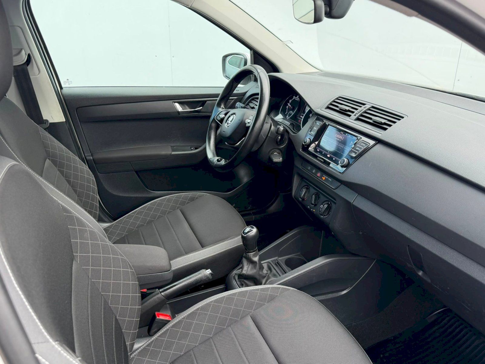 Škoda Fabia, combi Ambition Plus 1,0 TSI 70 - fotka 6