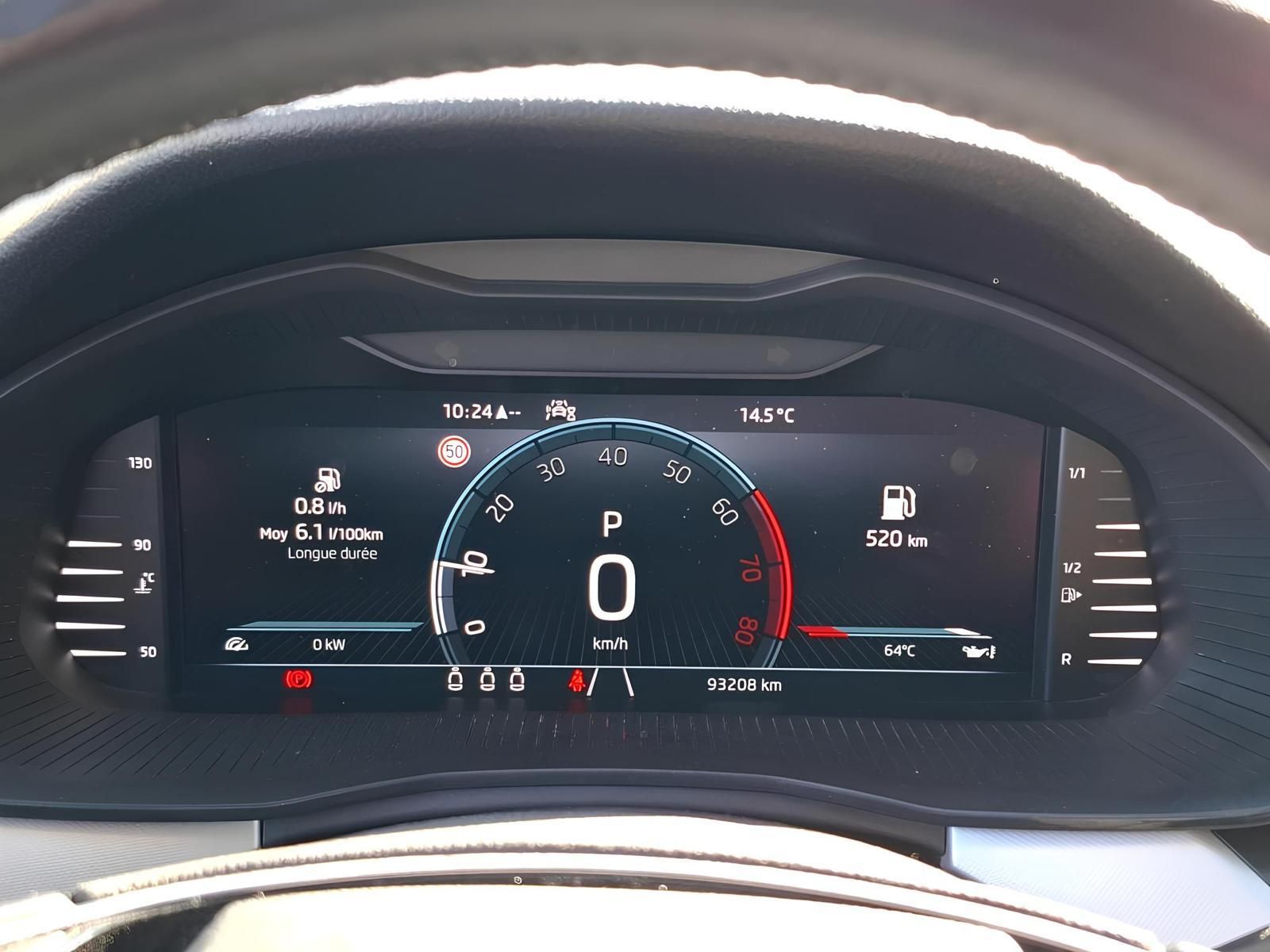 Škoda Kamiq, 1.0TSI 85kW DSG Virtual DPH - fotka 4