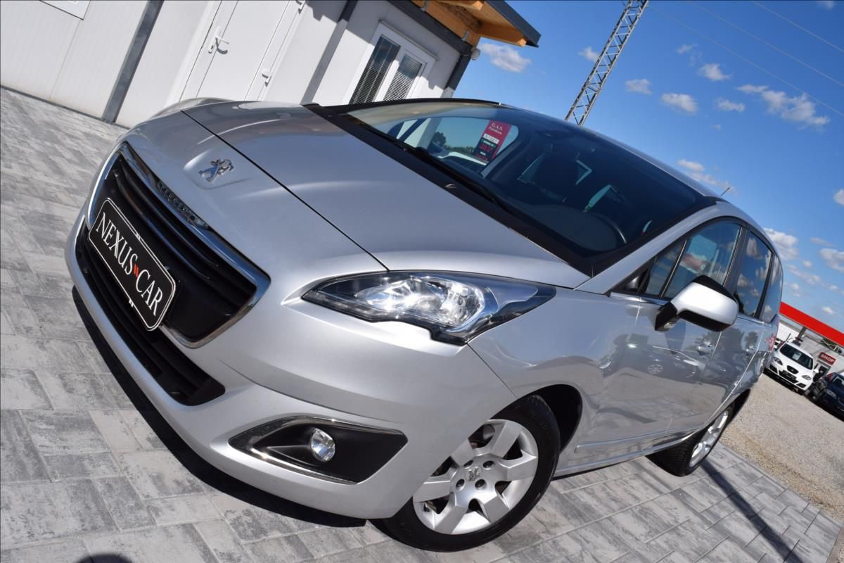 Peugeot 5008, 1,6 HDI 88KW AUTOMAT 7MÍST TOP