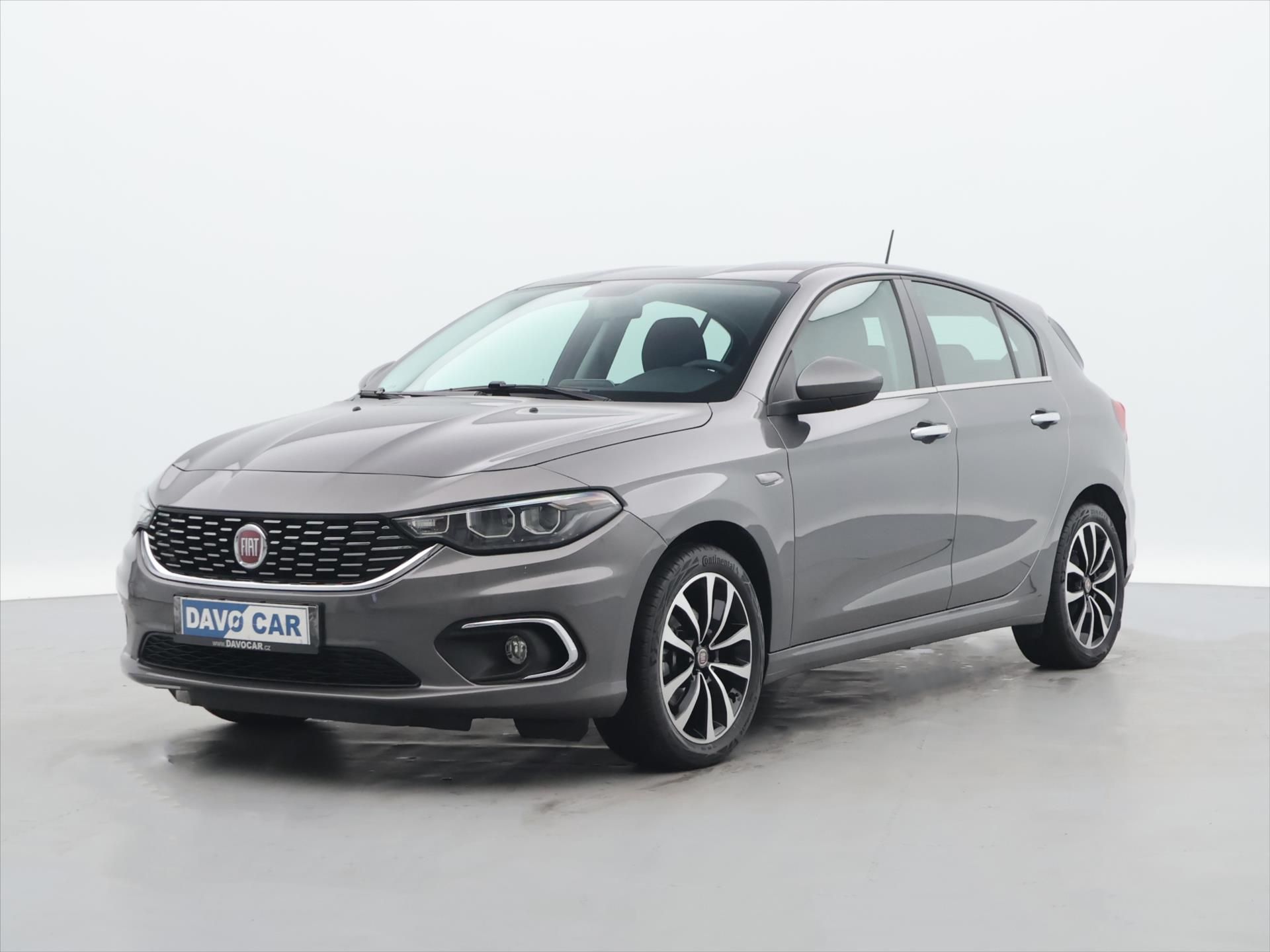 Fiat Tipo, 1,4 16V 70kW CZ Street 4800km - fotka 3