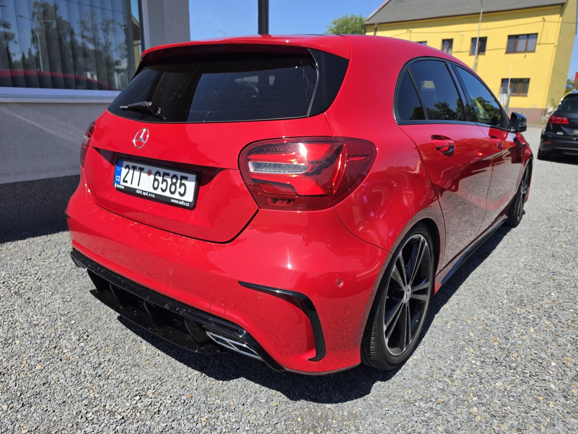 Mercedes-Benz Třídy A, 220CDI AMG Harman Kardon - fotka 4