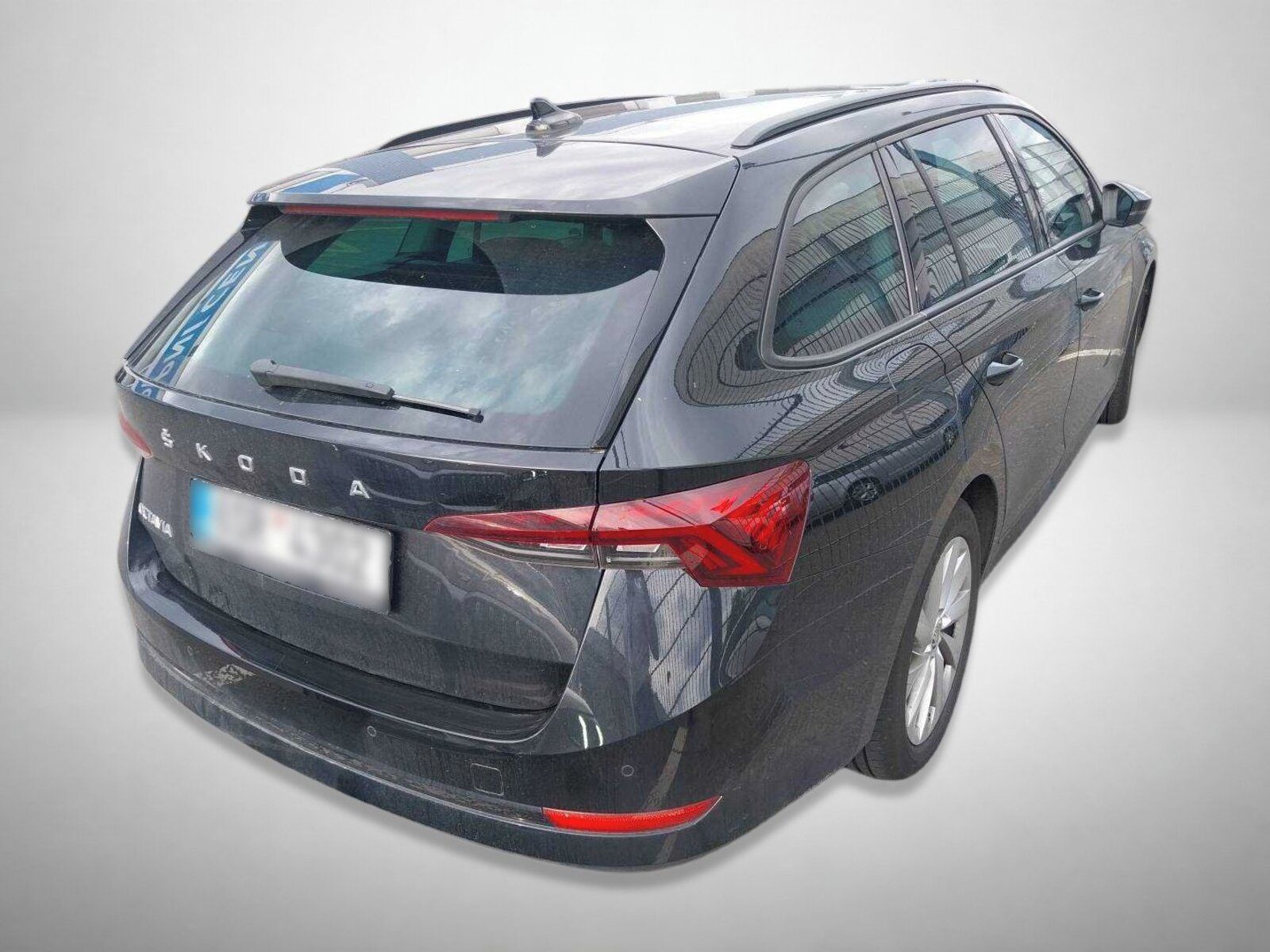 Škoda Octavia, 1.5 TSI, ČR,1.maj, Serv.kniha - fotka 2
