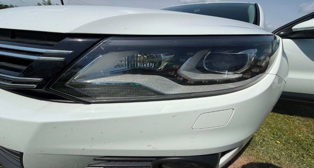 Volkswagen Tiguan - fotka 2