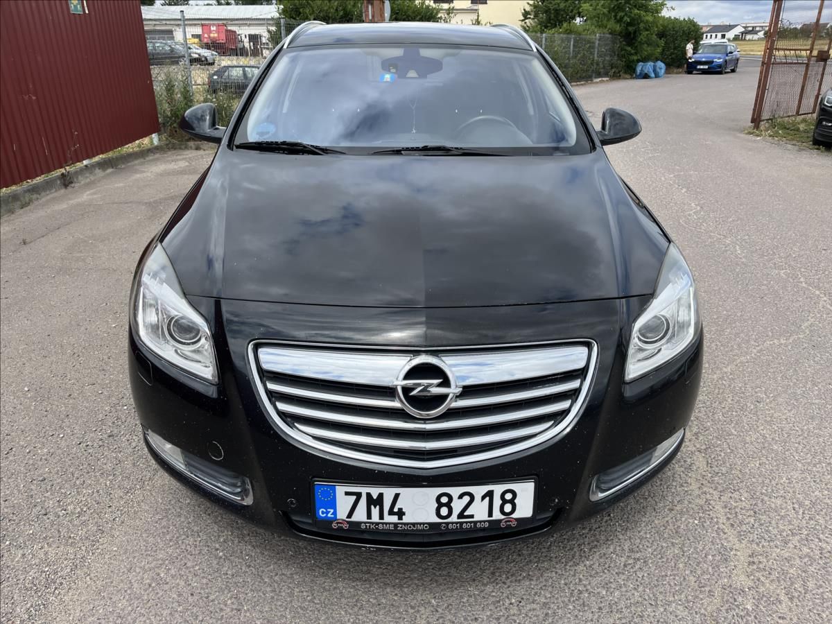 Opel Insignia, 2,0 CDTi KLIMA SERVIS ROZVODY - fotka 2