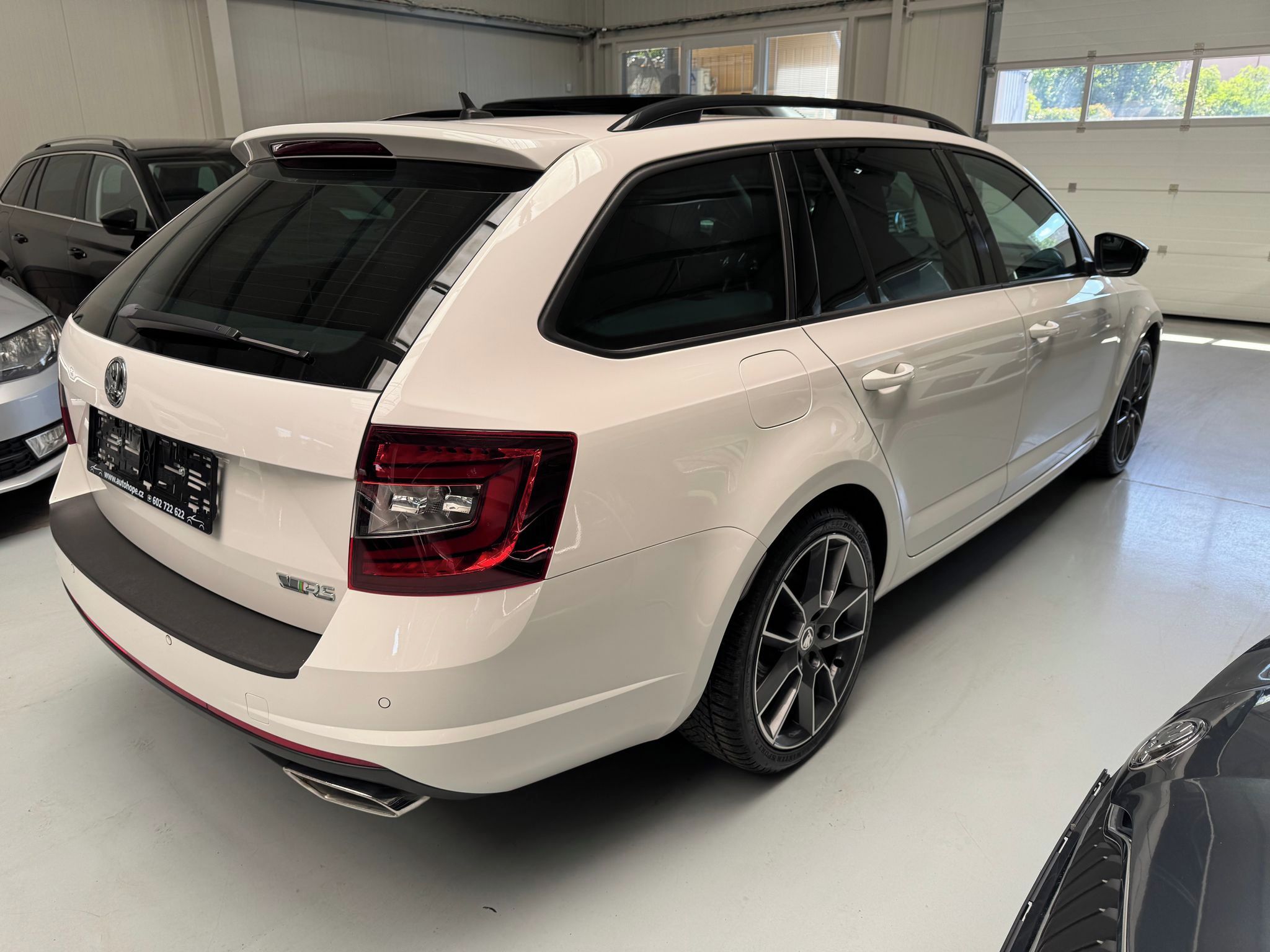 Škoda Octavia, combi RS 2.0 TDI DSG 4x4 - fotka 6