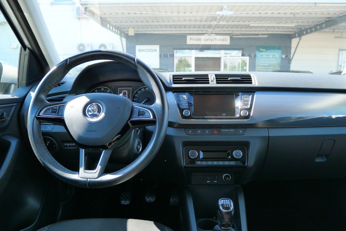 Škoda Fabia, 1,0 TSI 81 kW Style - fotka 6