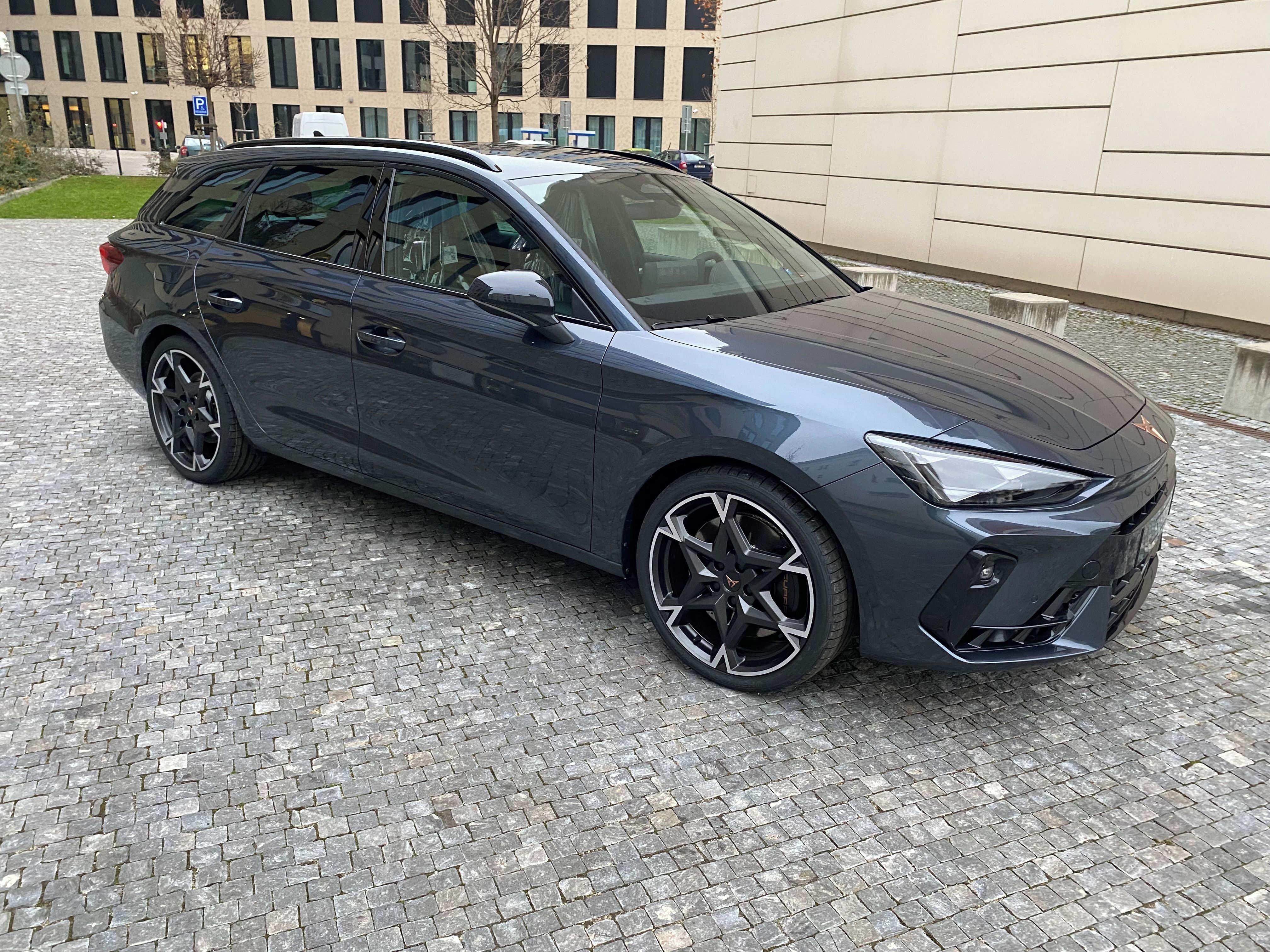 Cupra Leon, Sportstourer VZ předváděcí vůz - fotka 5