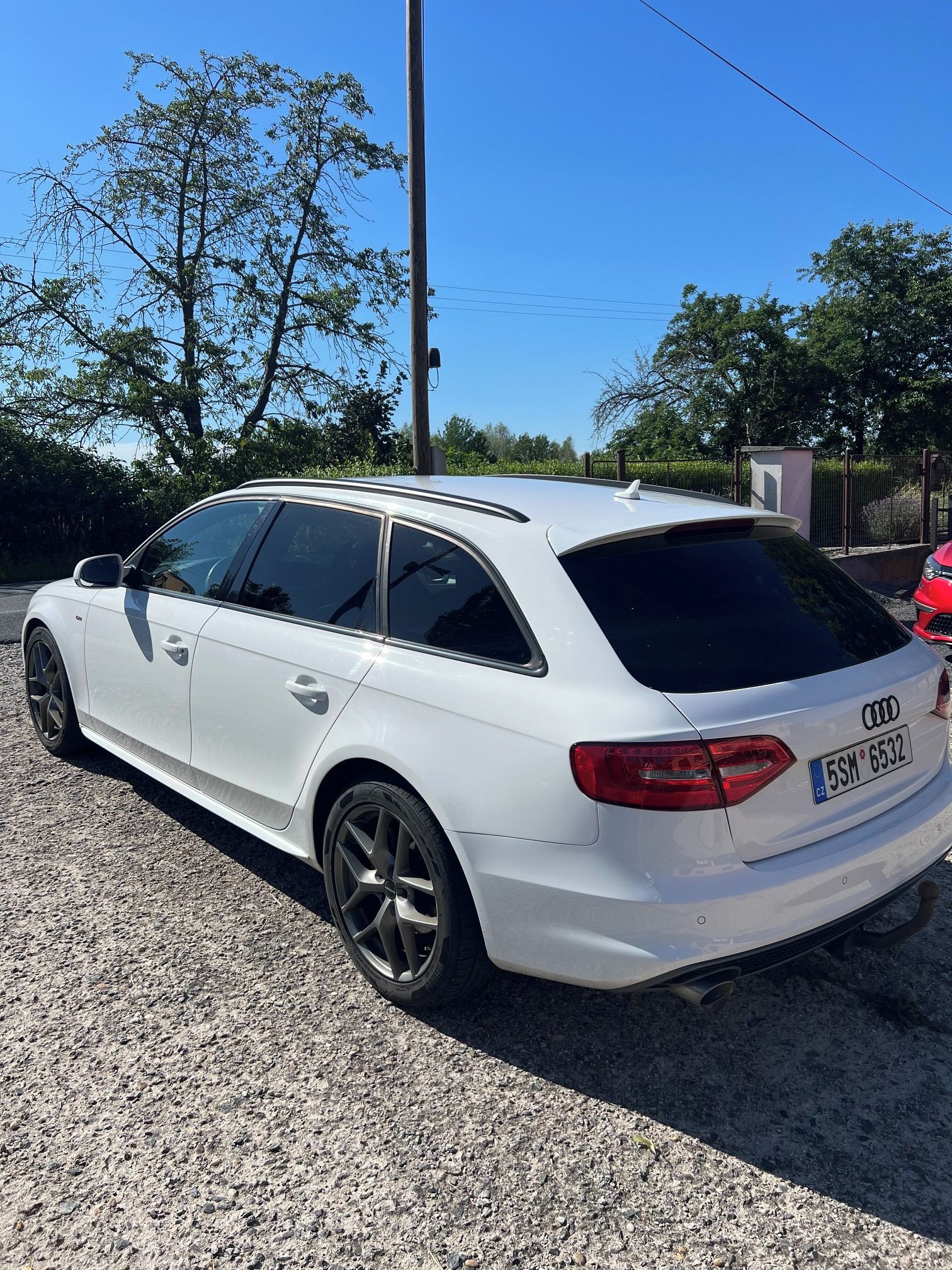 Audi A4 Avant, V6 3.0 quattro - fotka 4