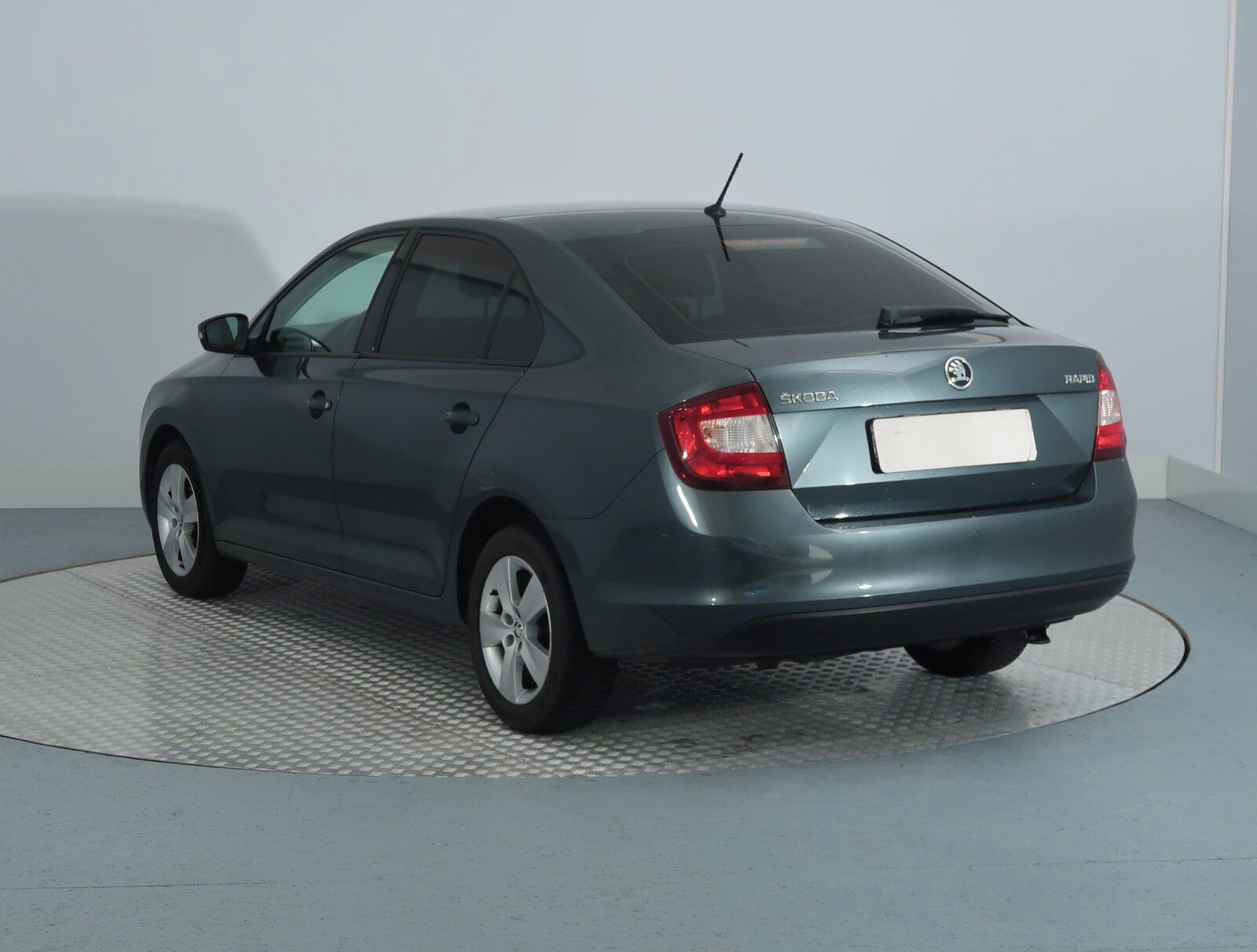Škoda Rapid, 1.0 TSI, Ambition, Klima - fotka 4