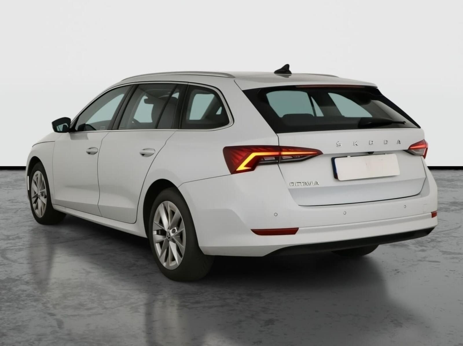 Škoda Octavia, 2.0 TDI, Style, Automat, ČR - fotka 4