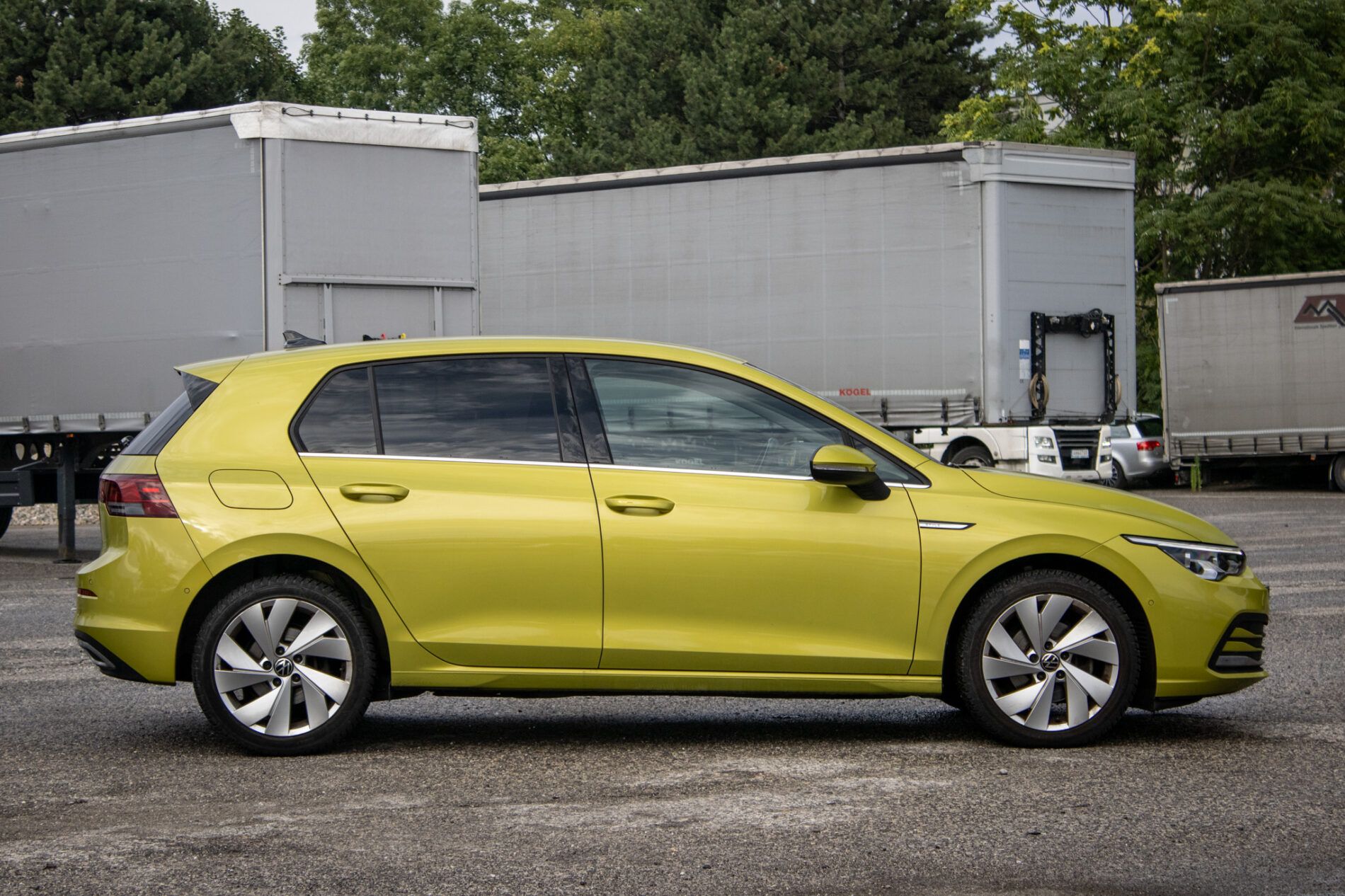 Volkswagen Golf - fotka 4