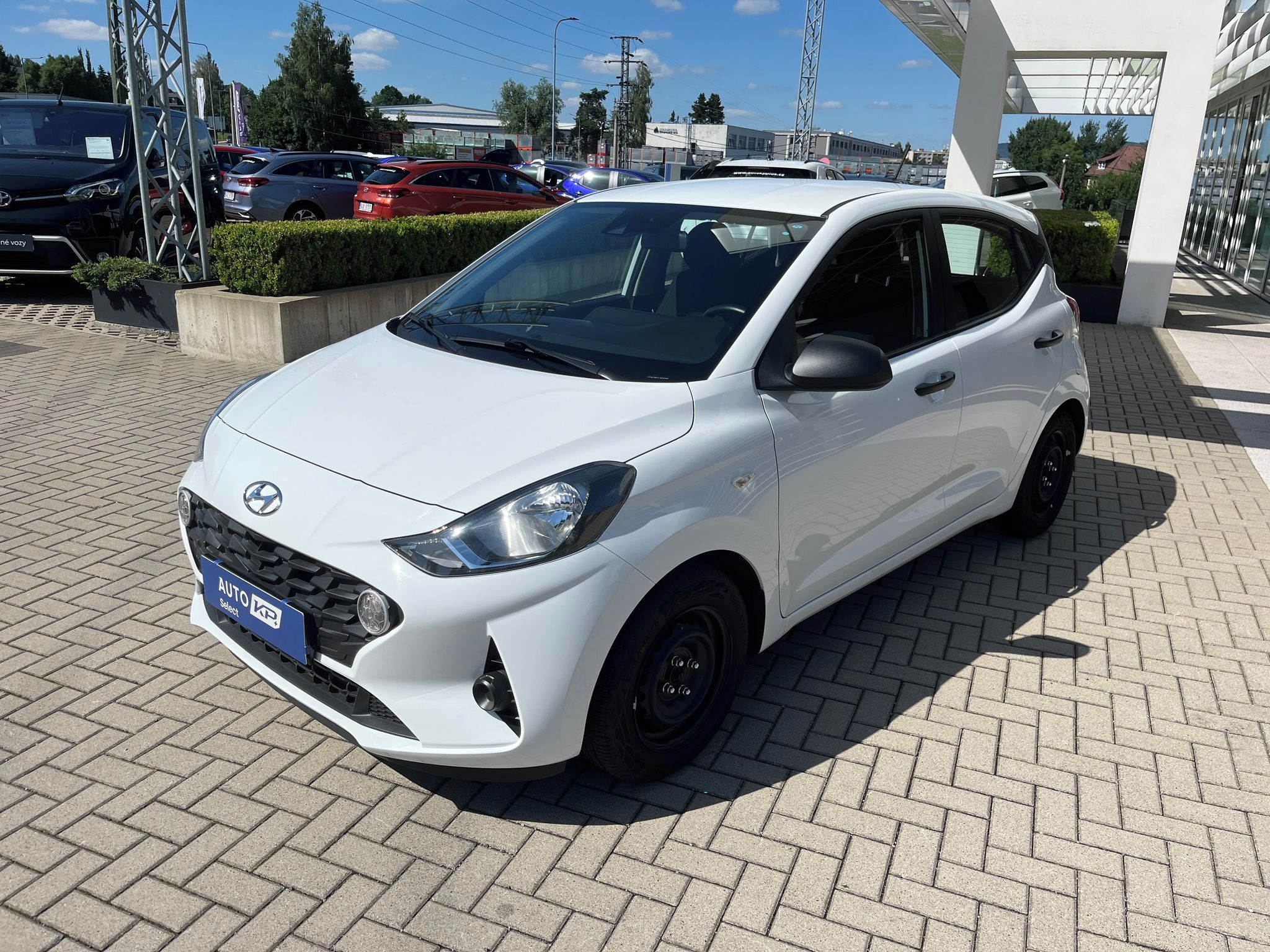 Hyundai i10, 1.0i 67k Comfort GO Automat - fotka 2