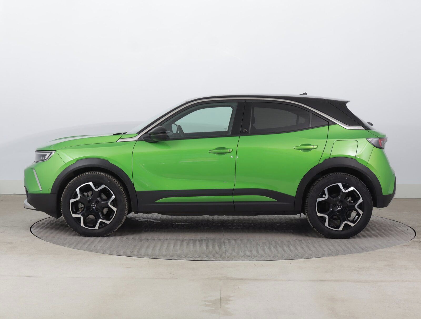 Opel Mokka, Electric 50 kWh, SoH 90% - fotka 3